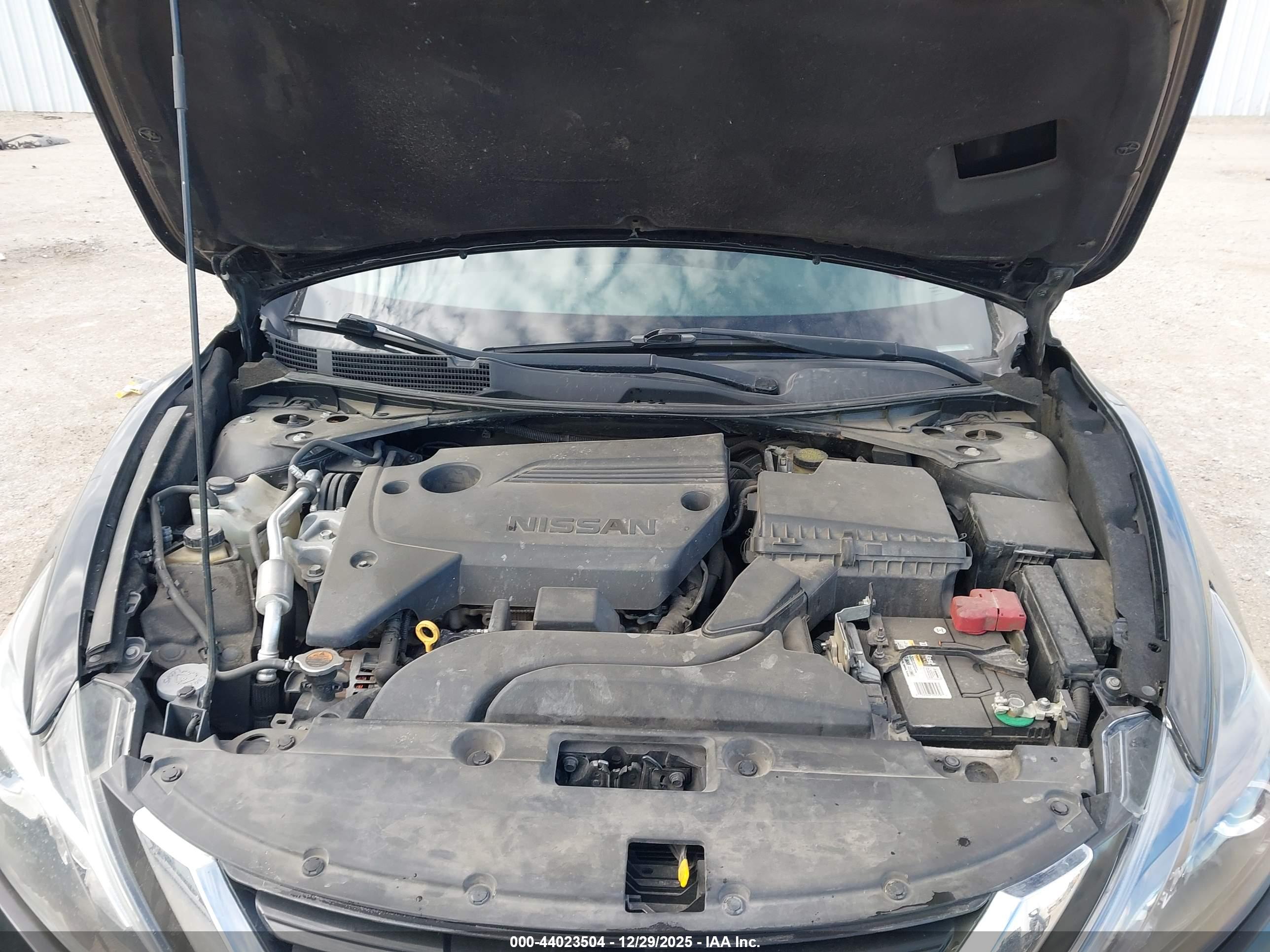 NISSAN ALTIMA image 10