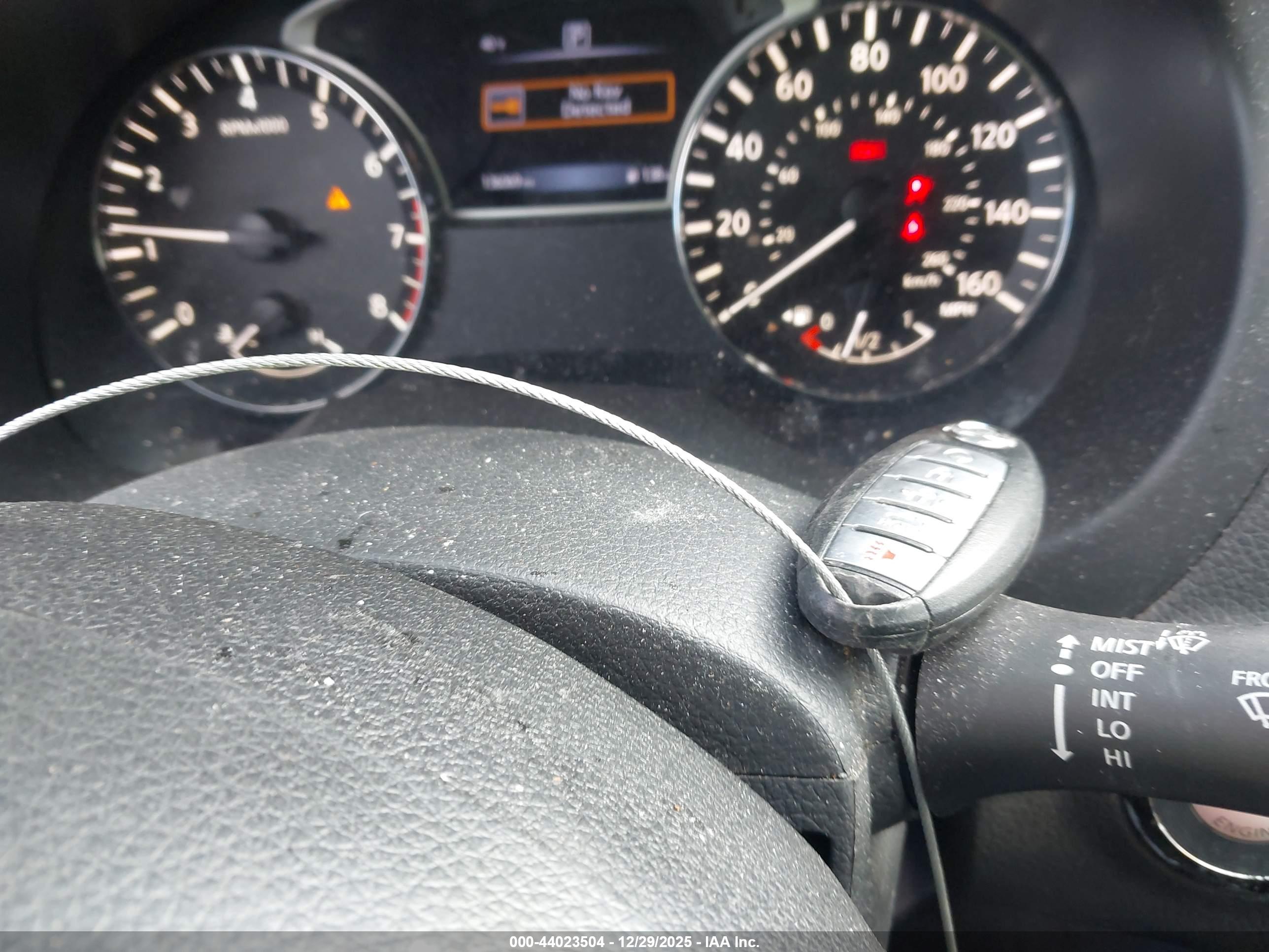 NISSAN ALTIMA image 11