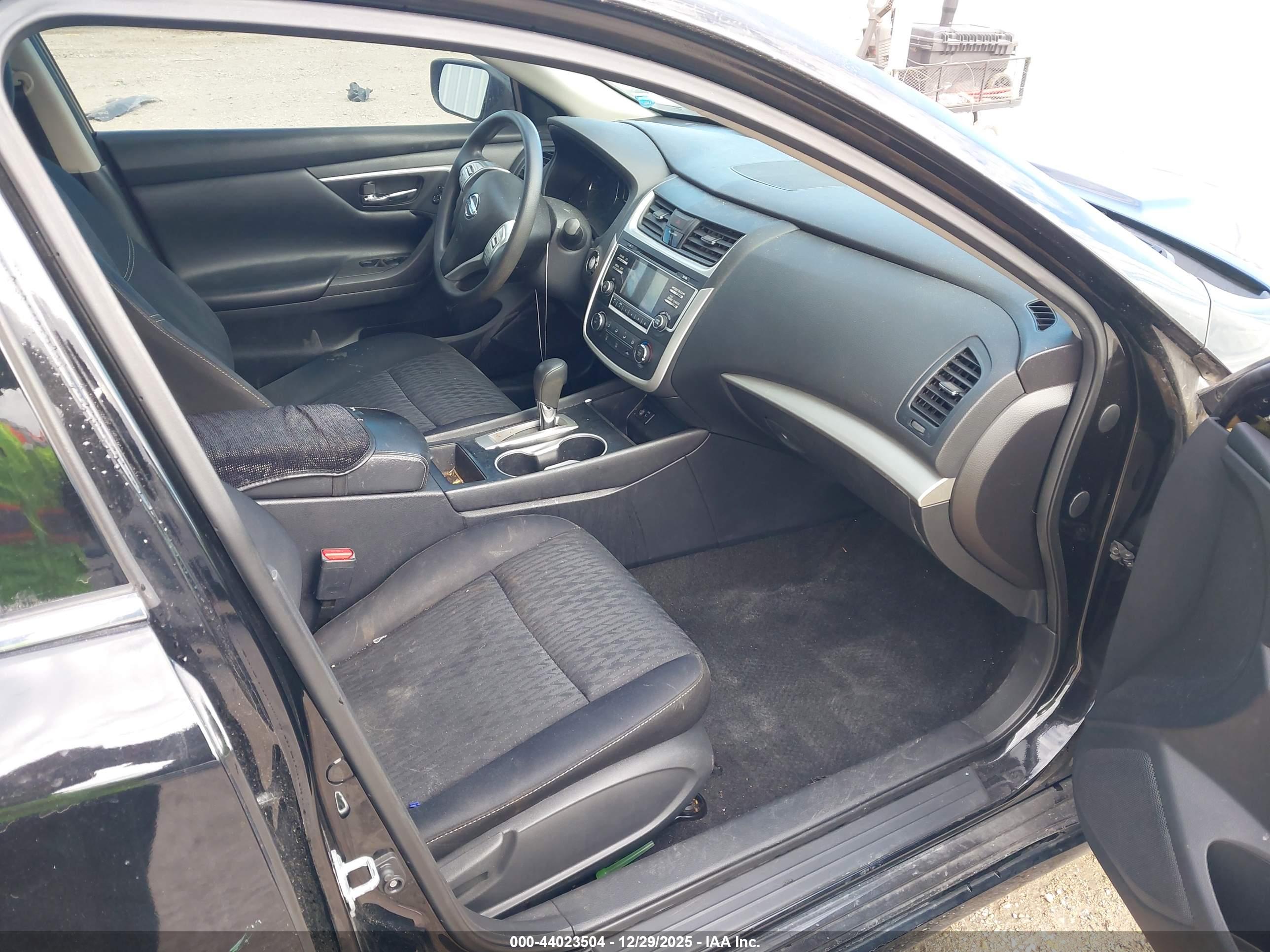 NISSAN ALTIMA image 5