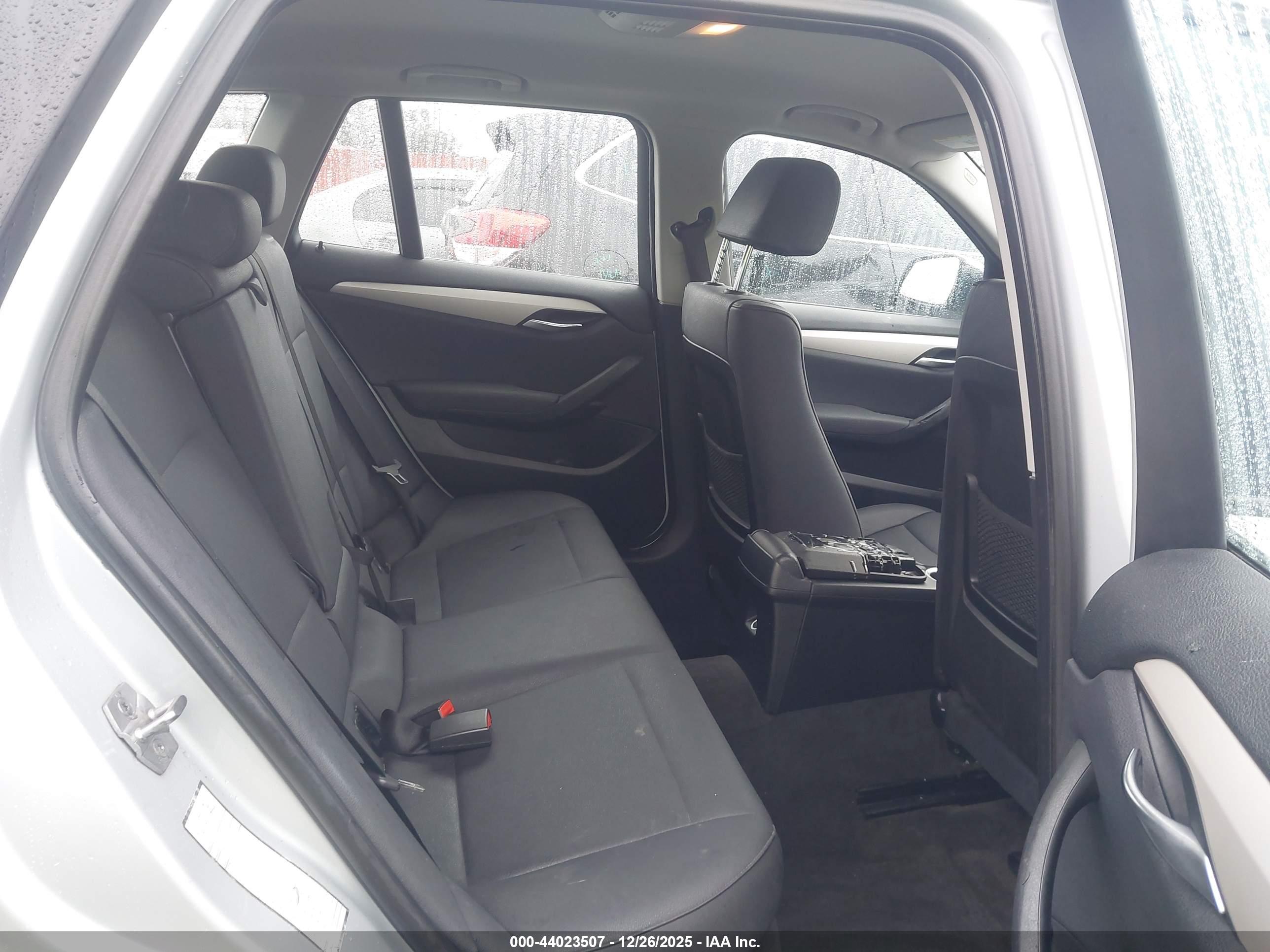 BMW X1 image 8