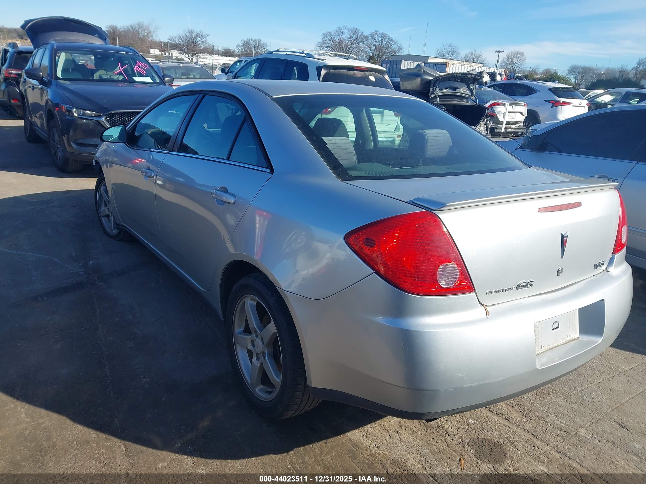 PONTIAC G6 image 3
