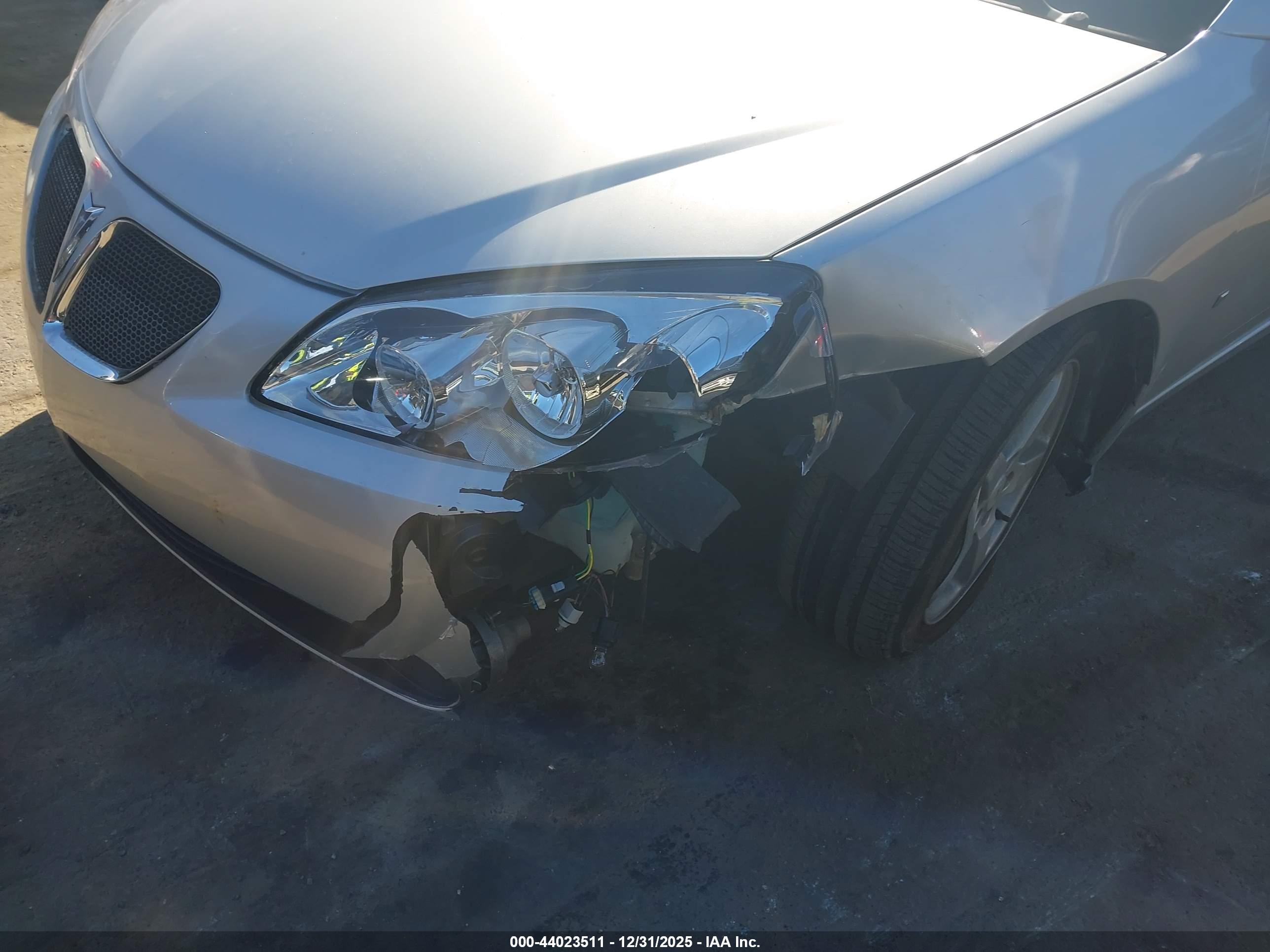 PONTIAC G6 image 6