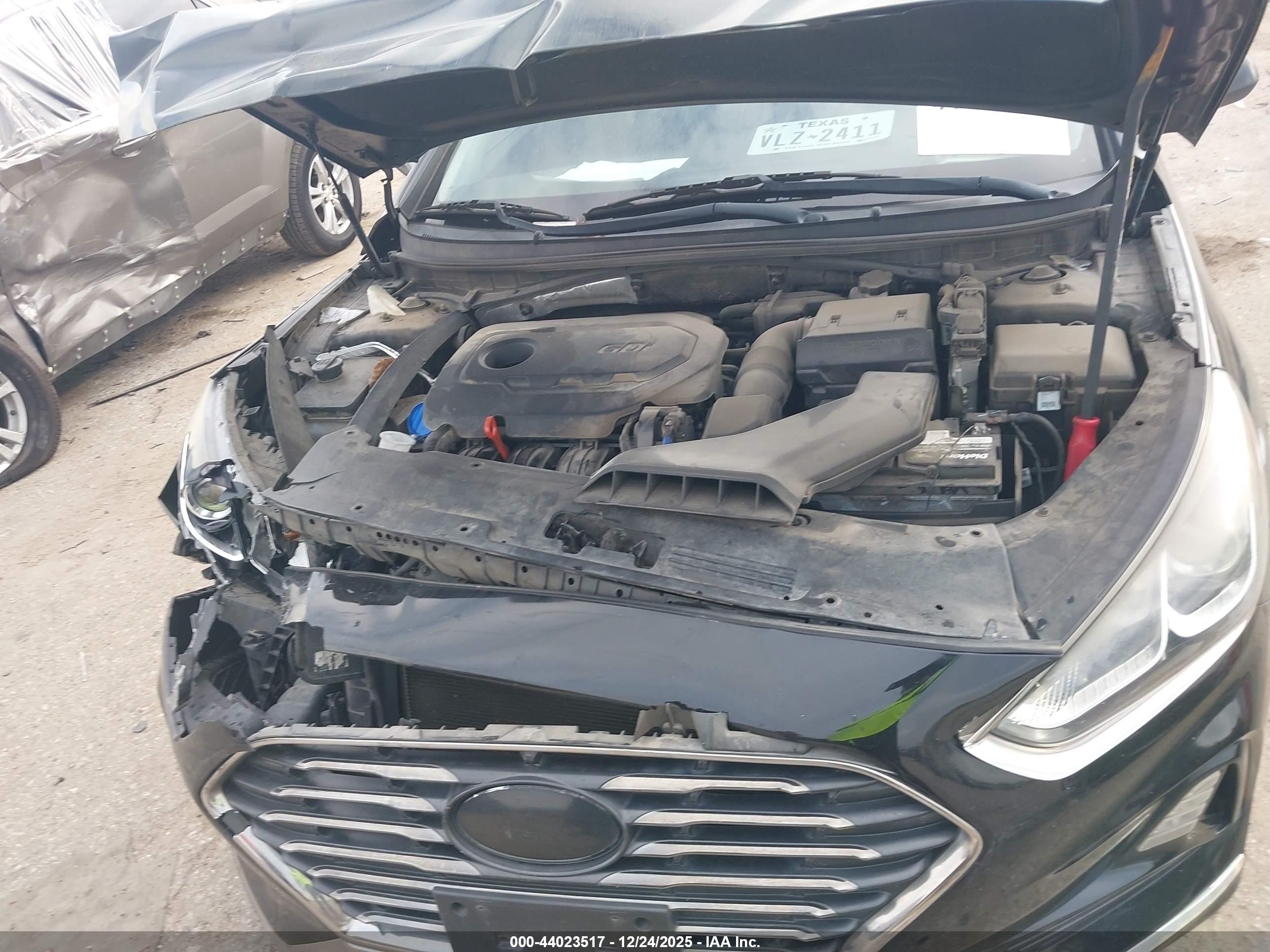 HYUNDAI SONATA image 10