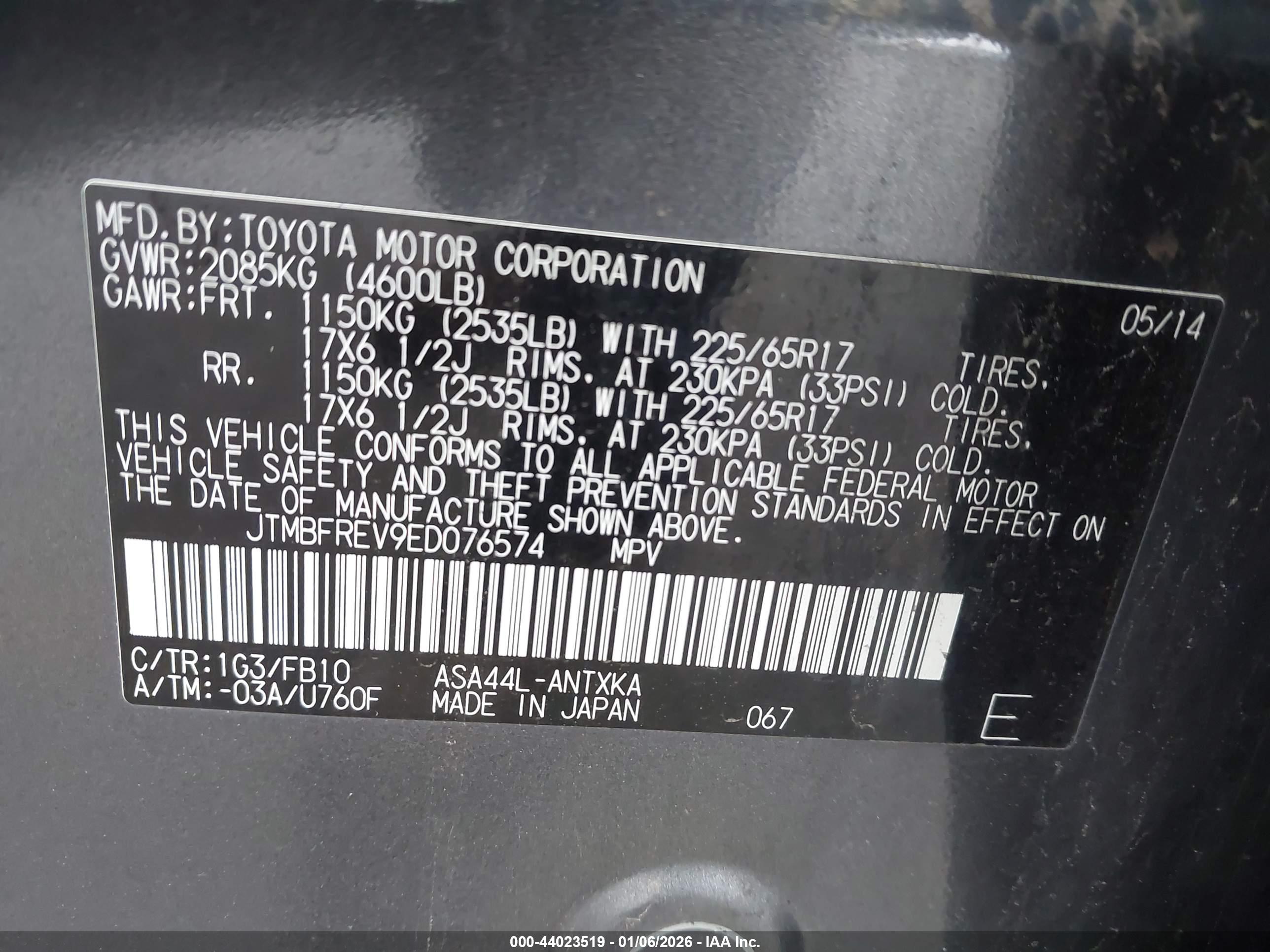 TOYOTA RAV4 image 9