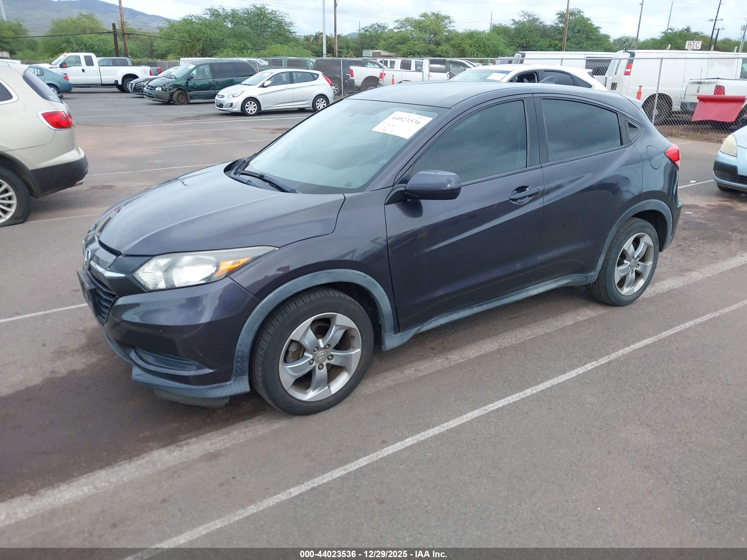 HONDA HR-V image 2