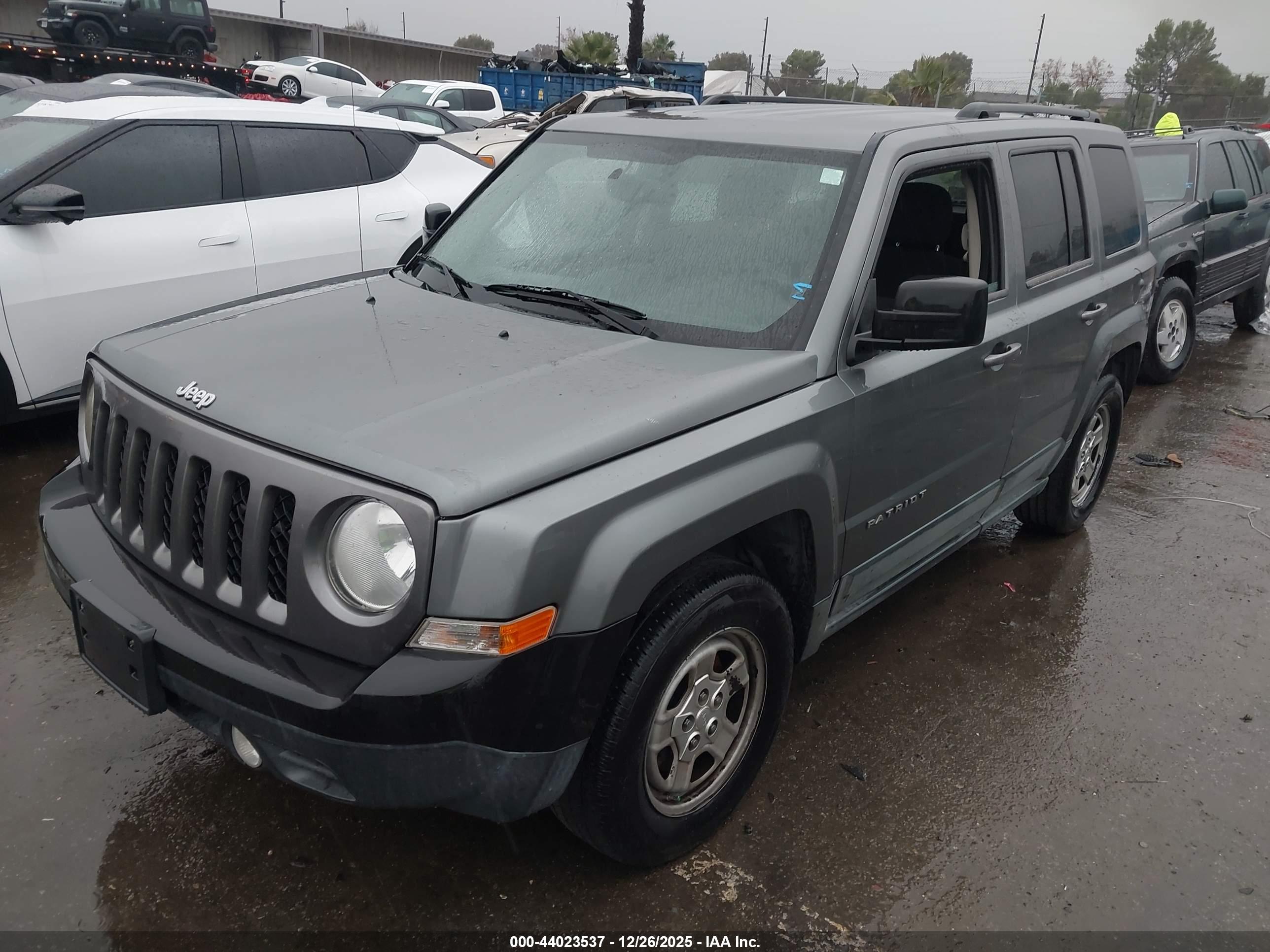JEEP PATRIOT image 2