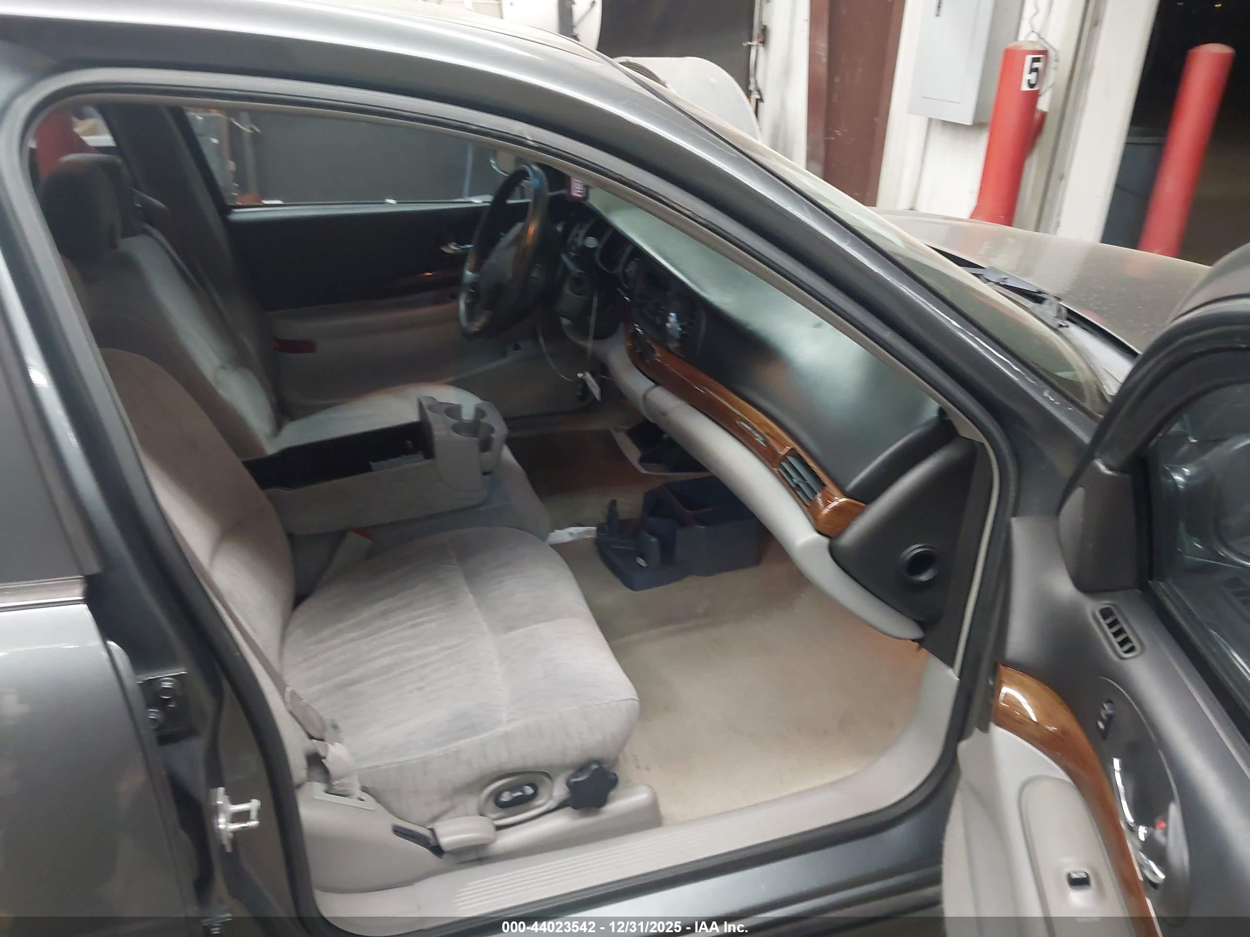 BUICK LESABRE image 5