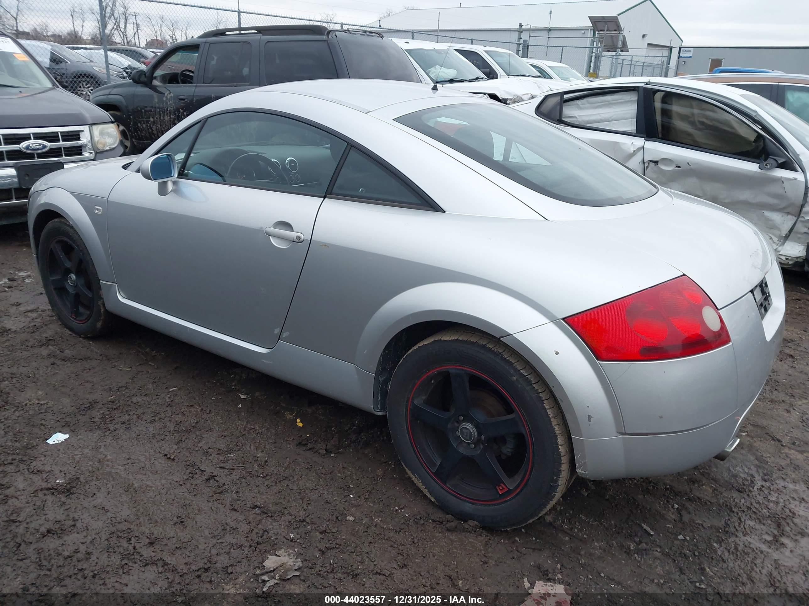 AUDI TT image 3