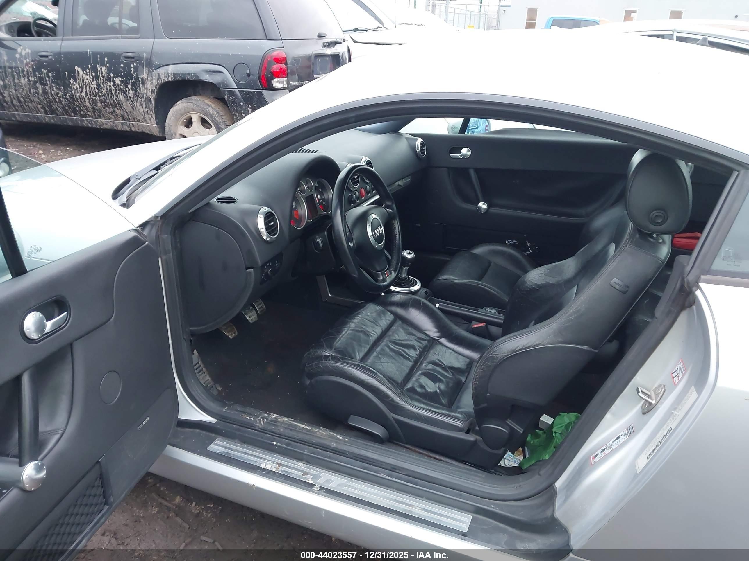 AUDI TT image 5