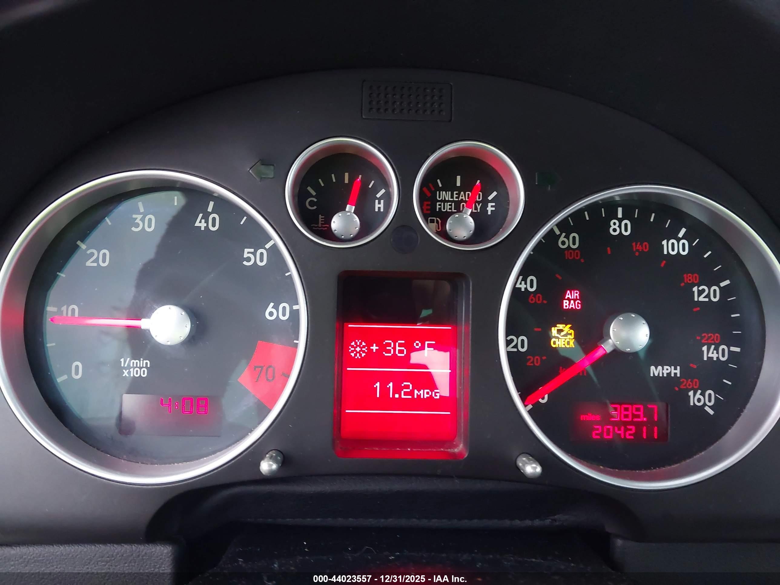 AUDI TT image 7