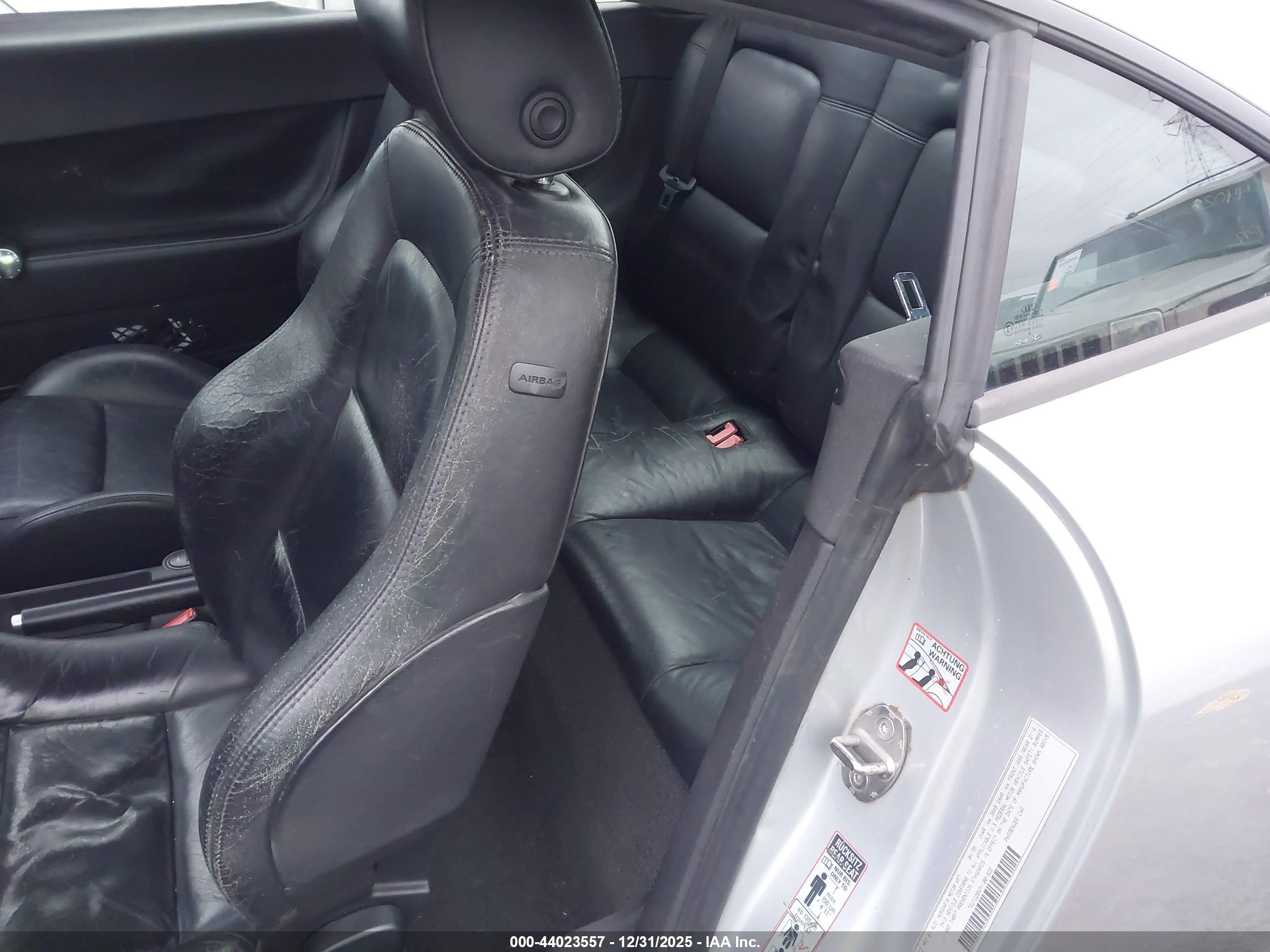 AUDI TT image 8