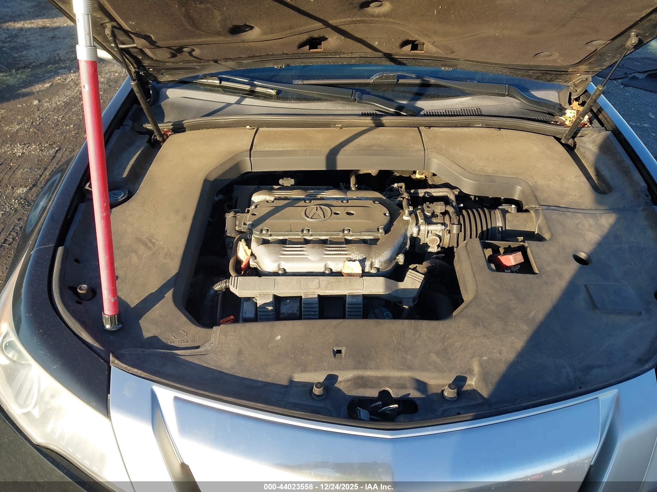 ACURA TL image 10