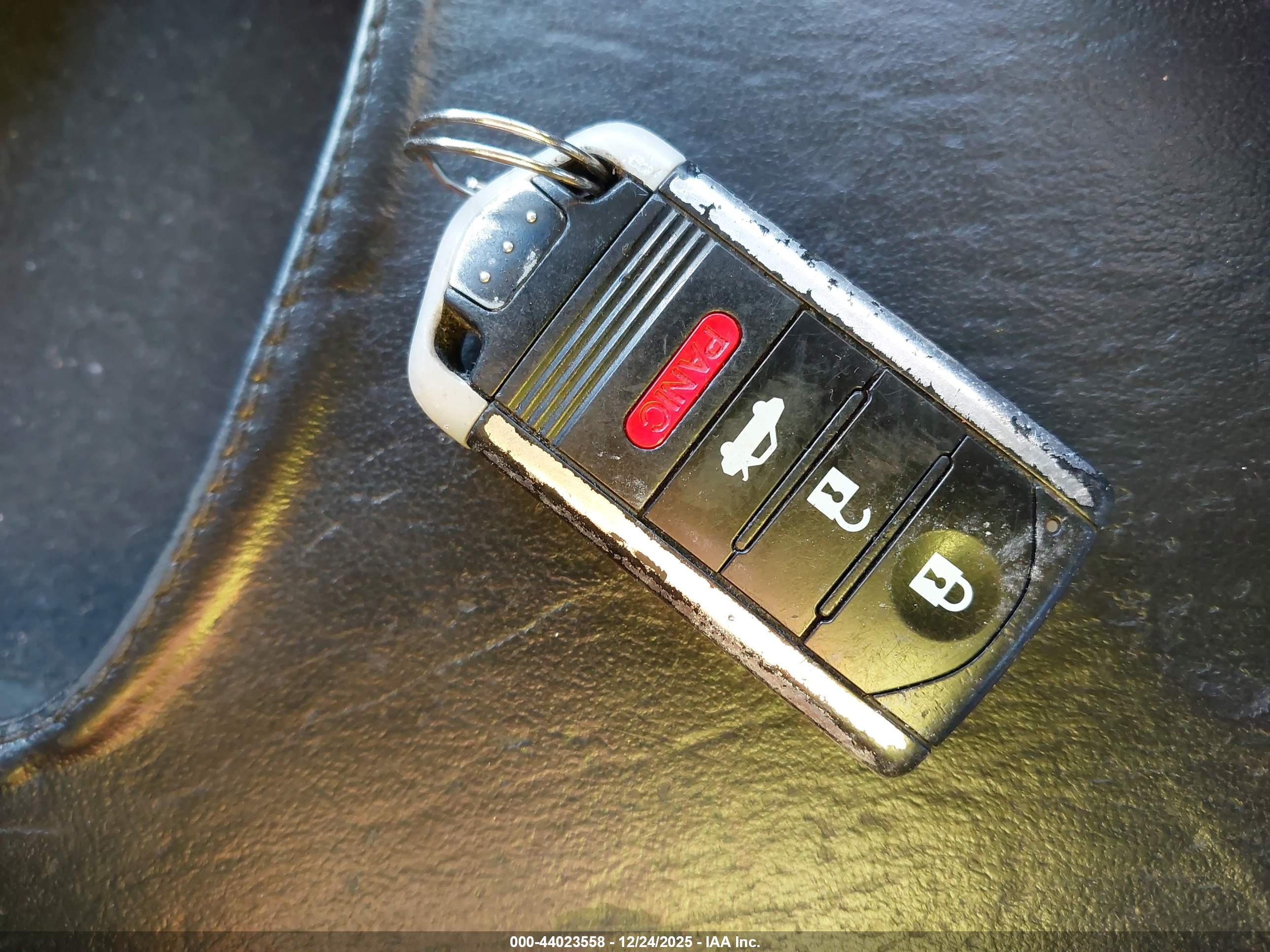 ACURA TL image 11