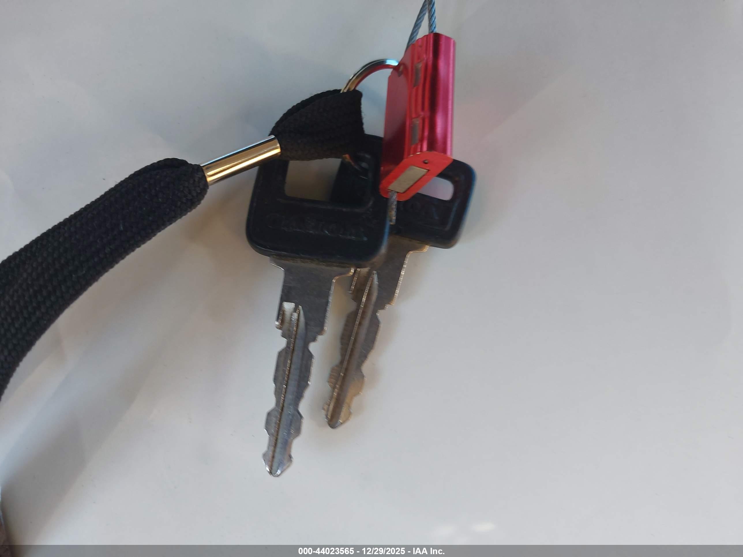 VOLVO 940 image 11