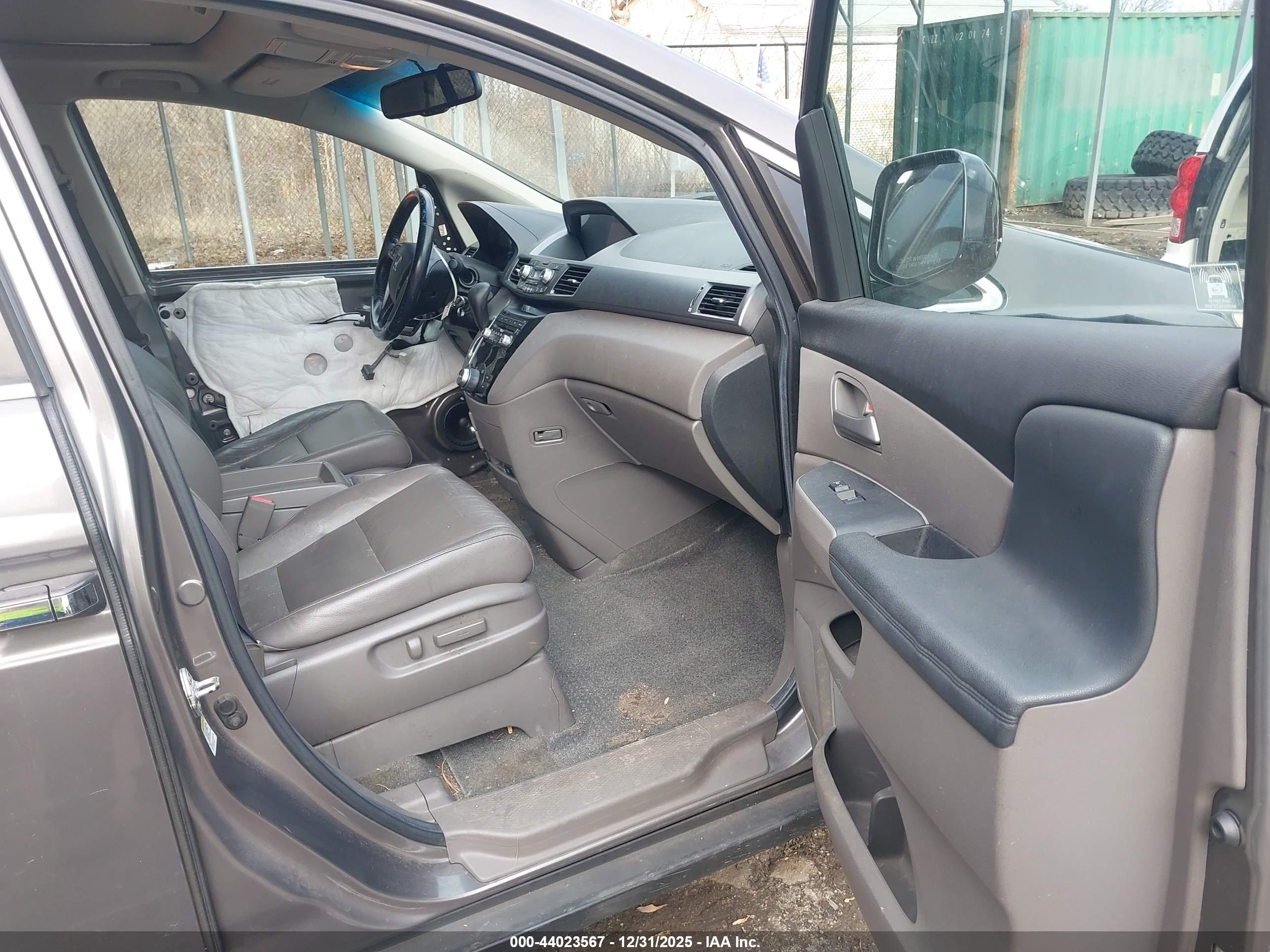 HONDA ODYSSEY image 5