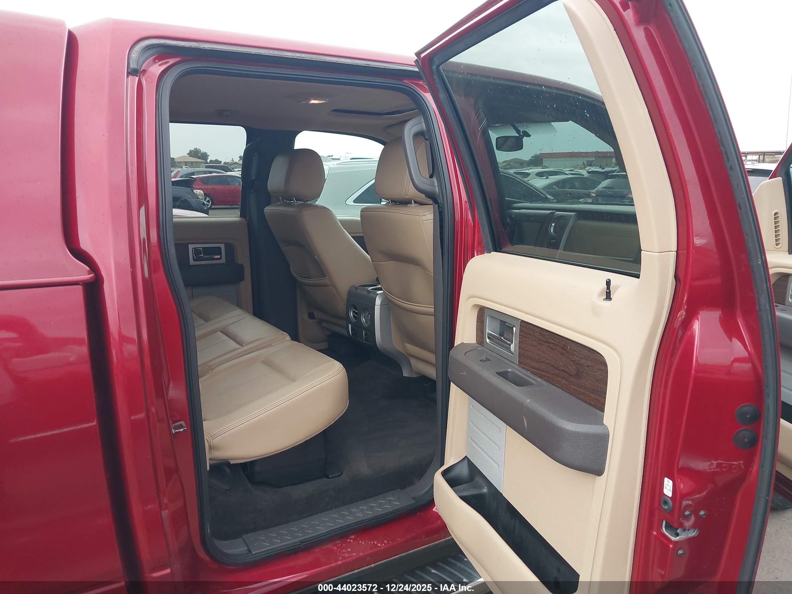 FORD F-150 image 8