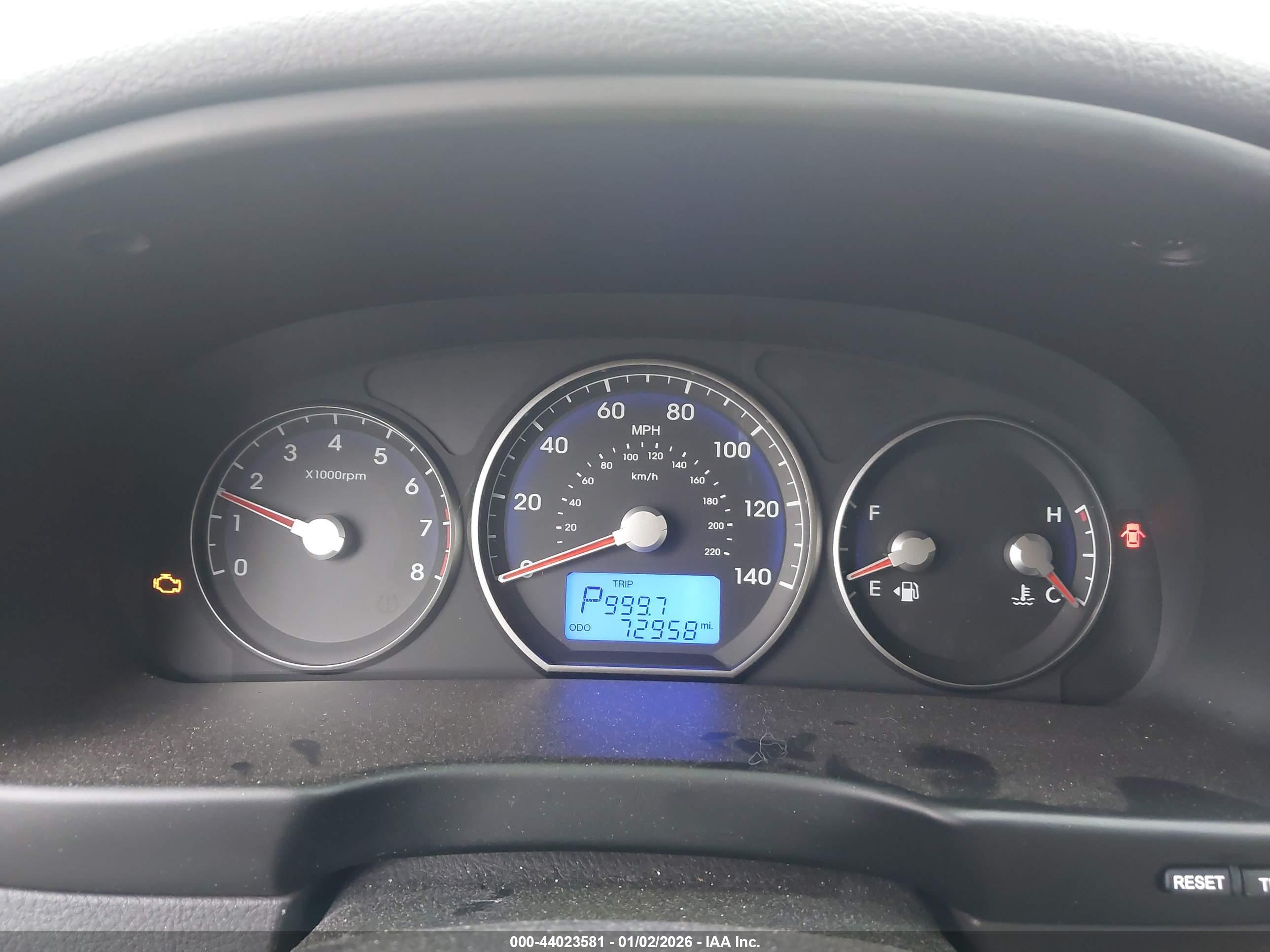 HYUNDAI SANTA image 7