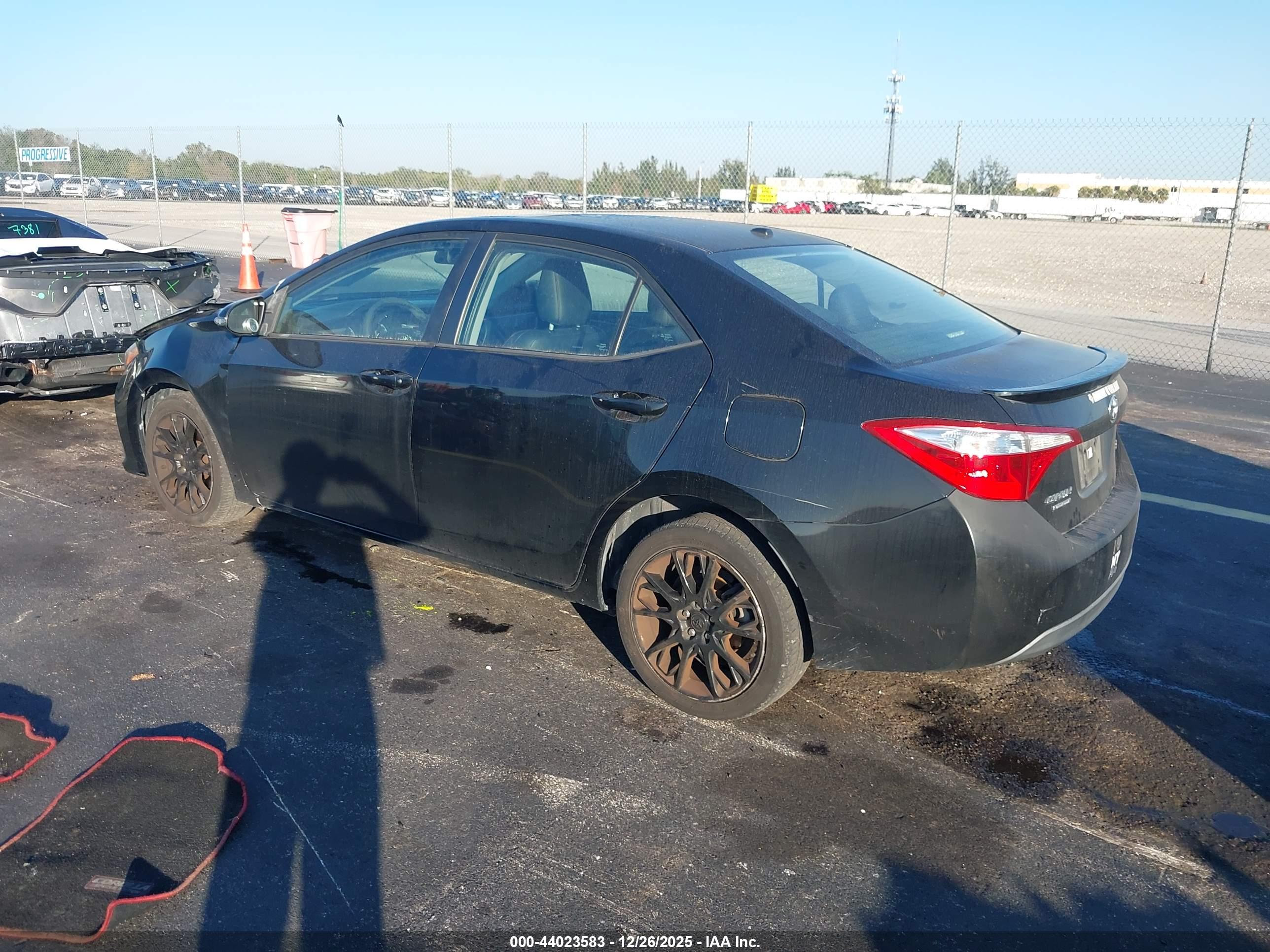 TOYOTA COROLLA image 3