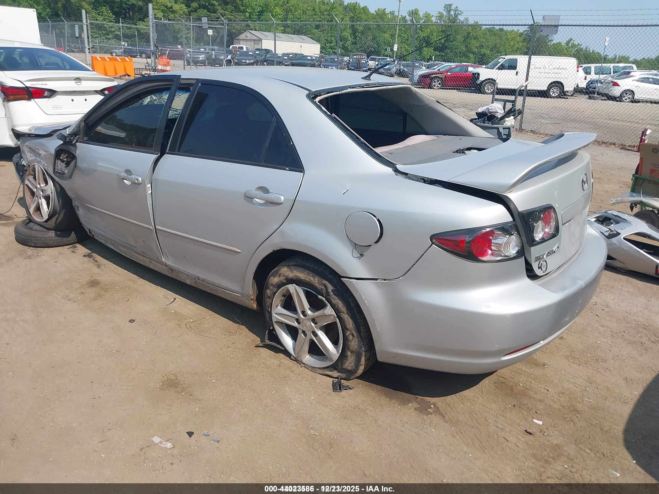 MAZDA MAZDA6 image 3