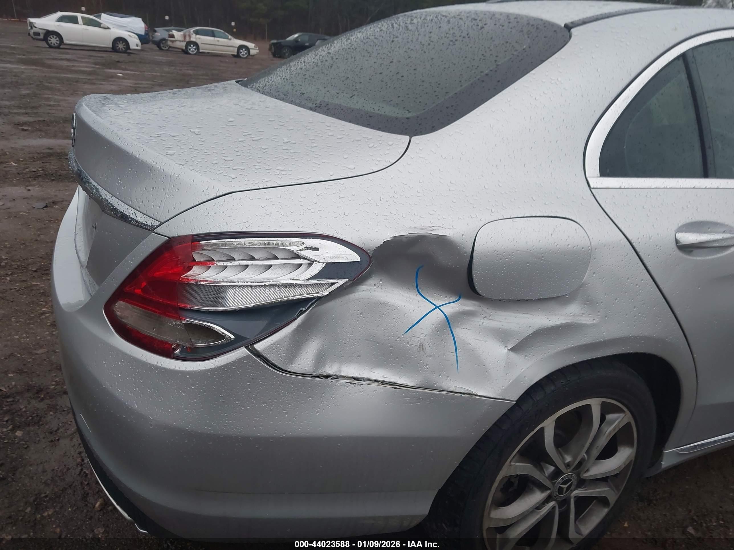 MERCEDES-BENZ C image 6