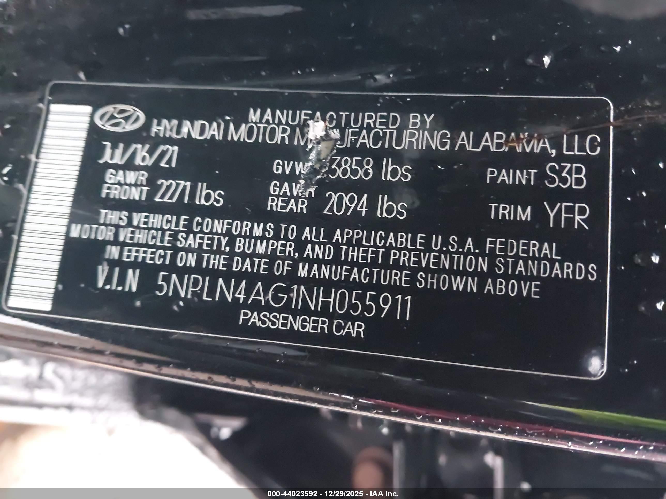 HYUNDAI ELANTRA image 9
