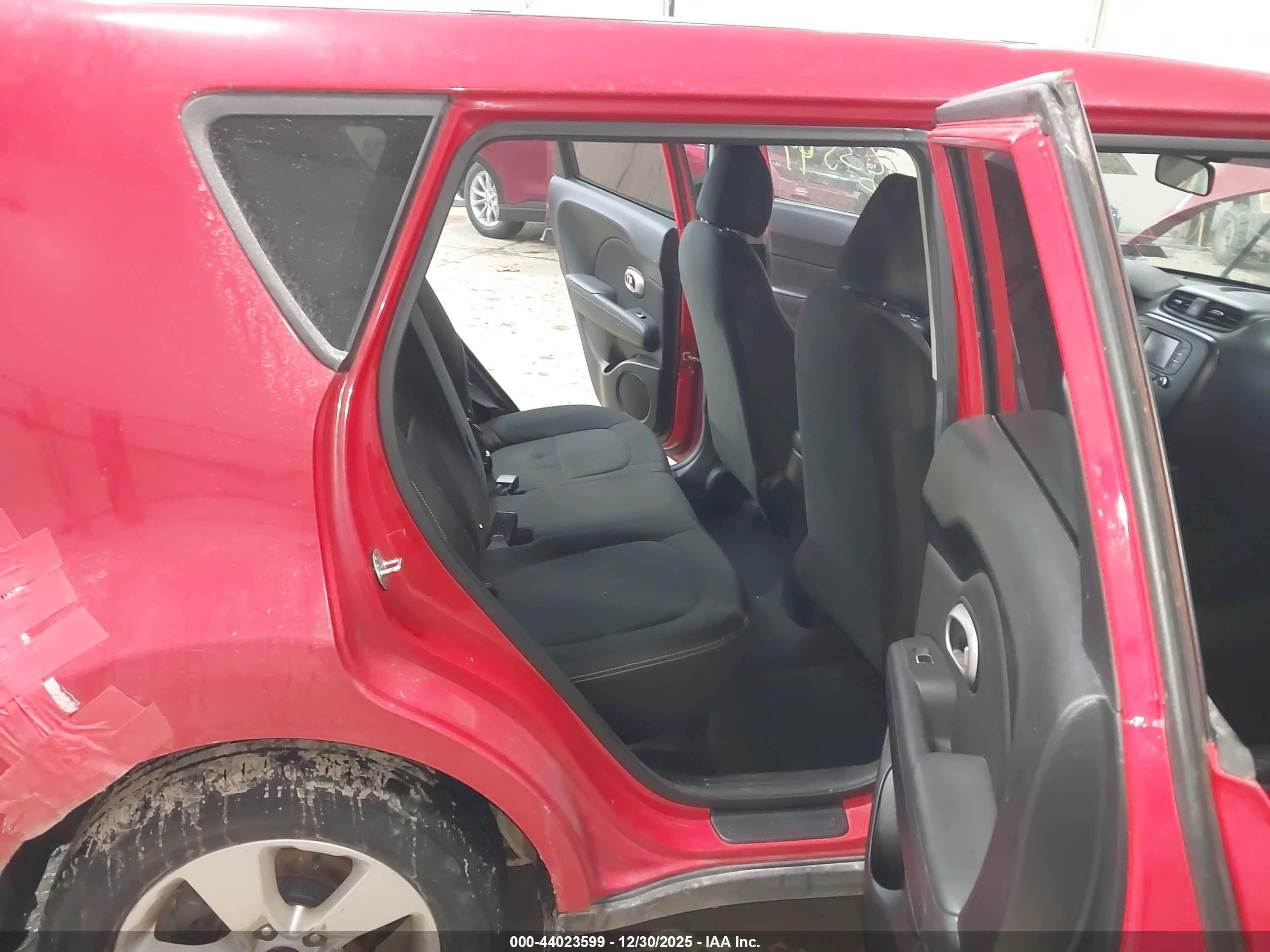 KIA SOUL image 8