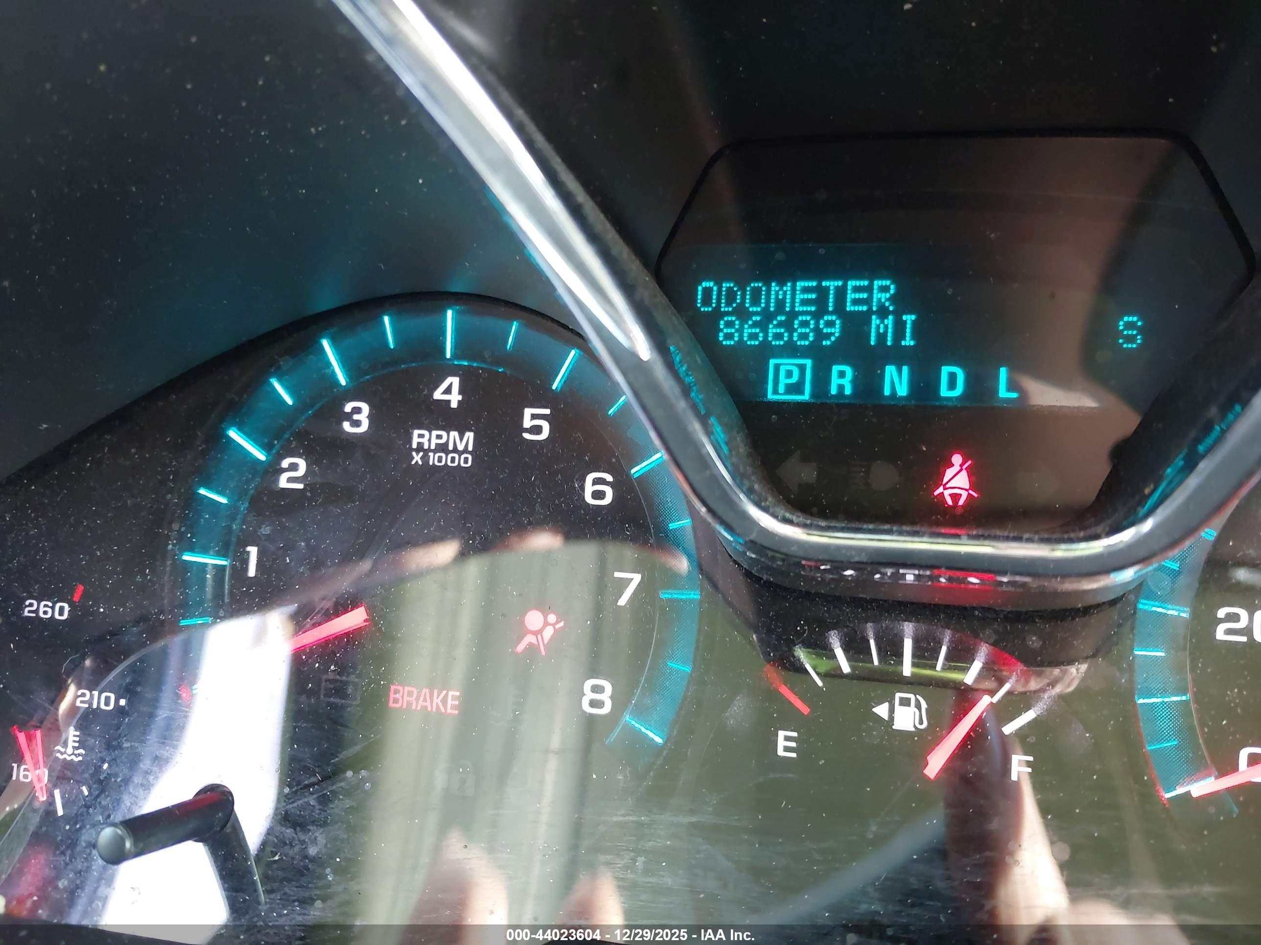 CHEVROLET TRAVERSE image 7