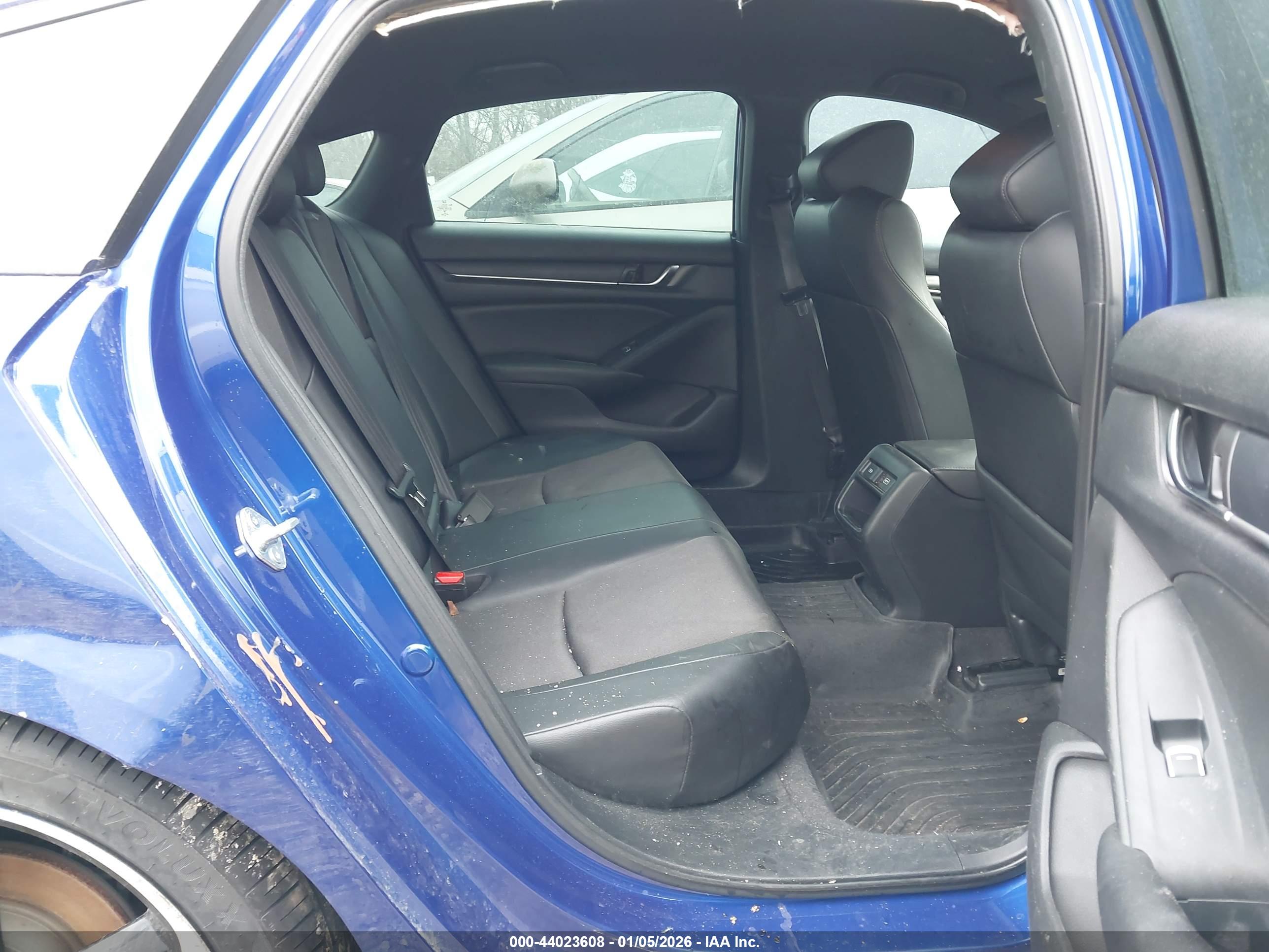 HONDA ACCORD image 8
