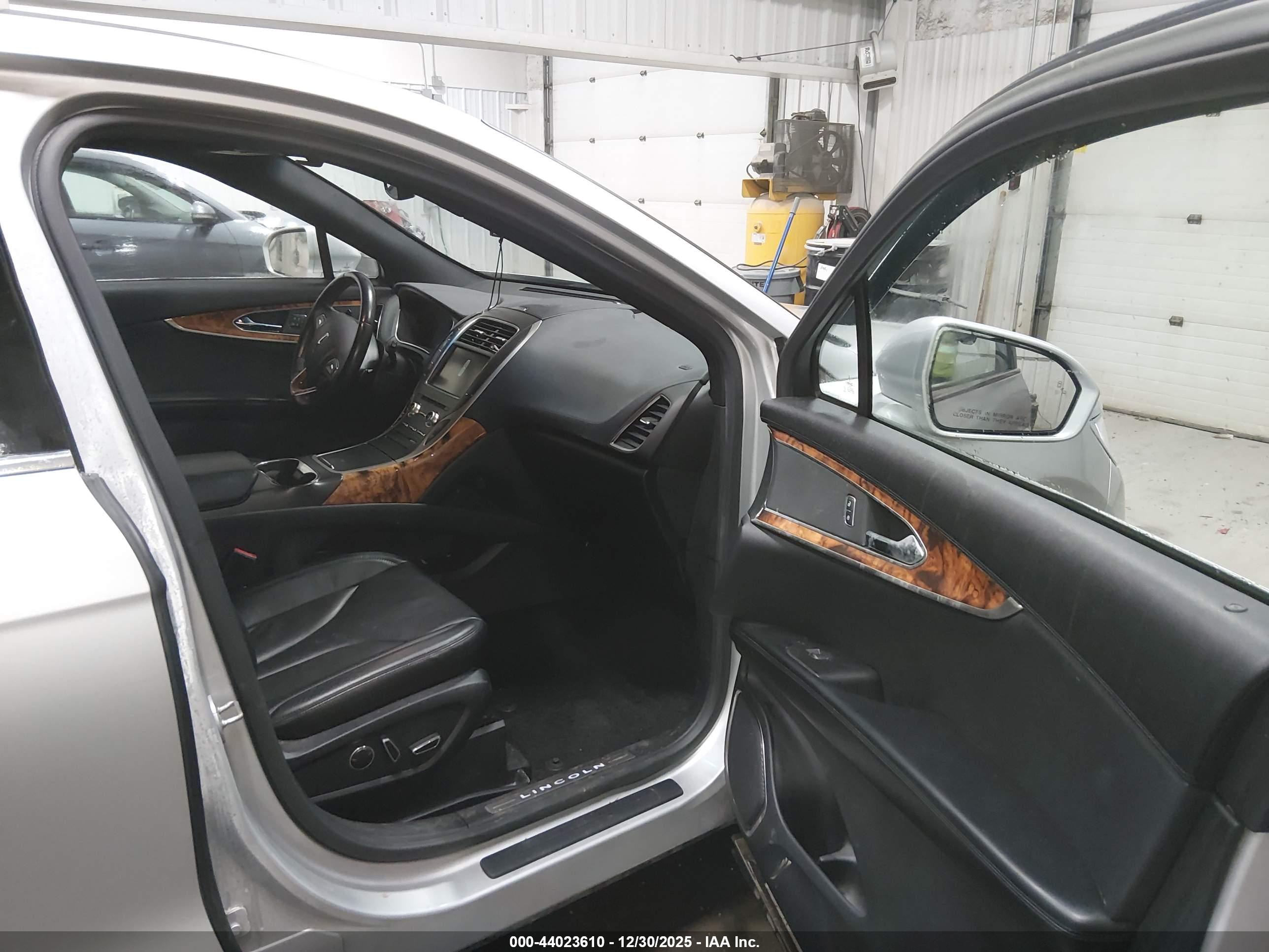 LINCOLN MKX image 5
