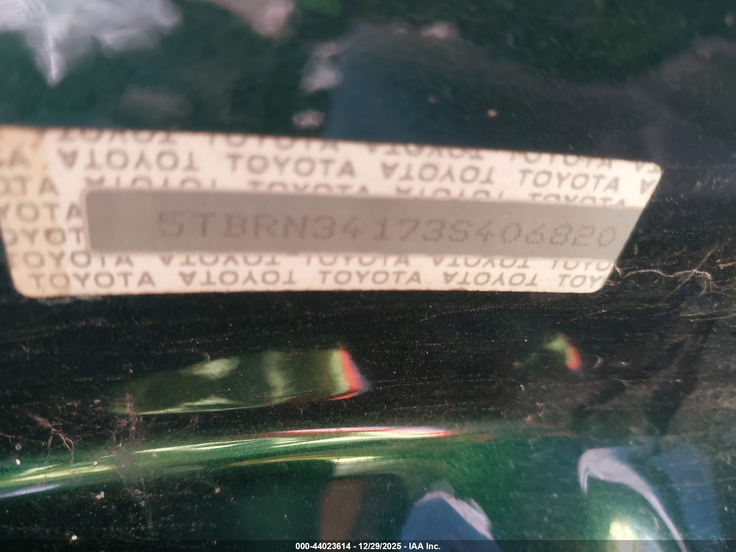 TOYOTA TUNDRA image 9