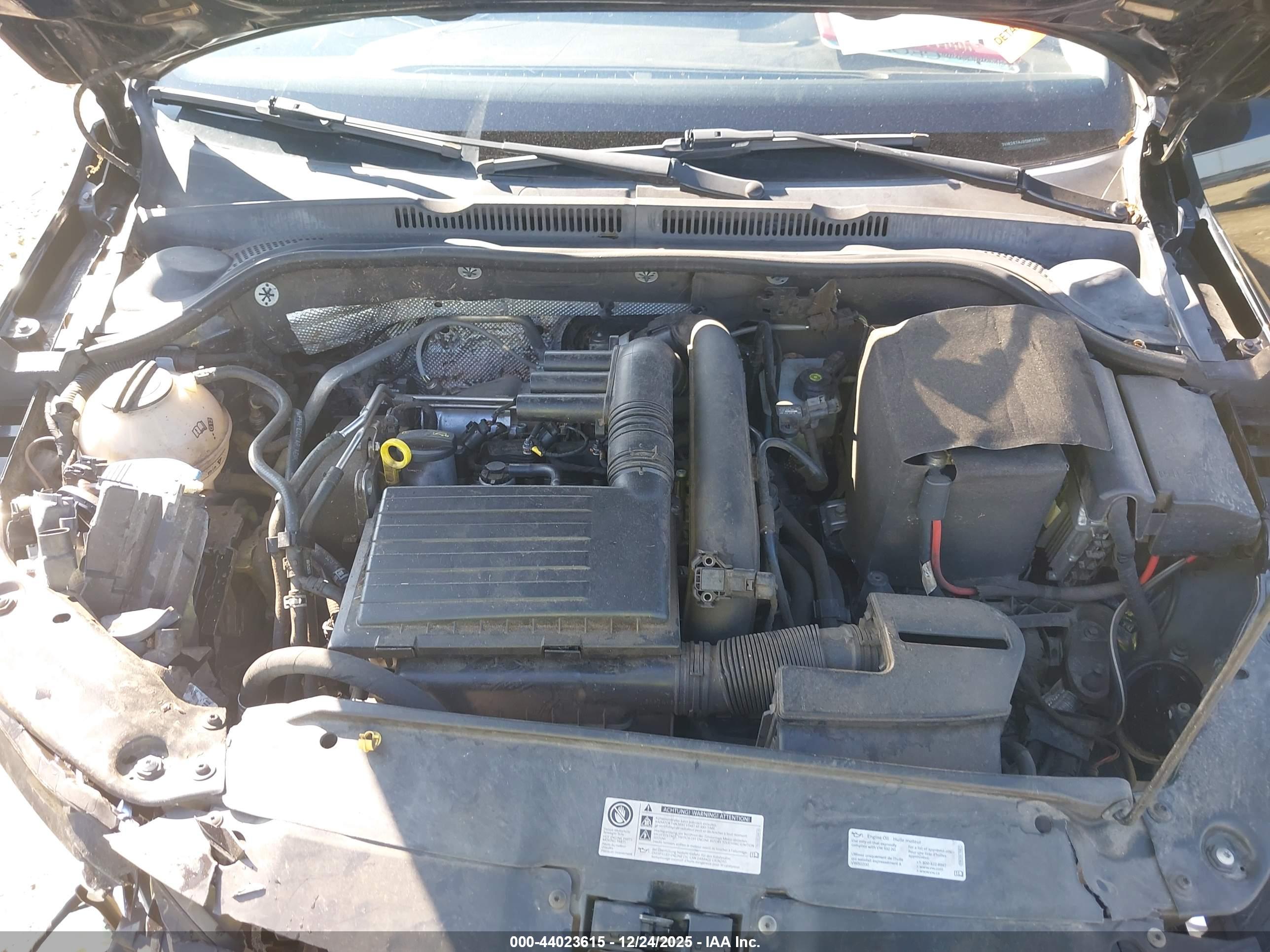 VOLKSWAGEN JETTA image 10