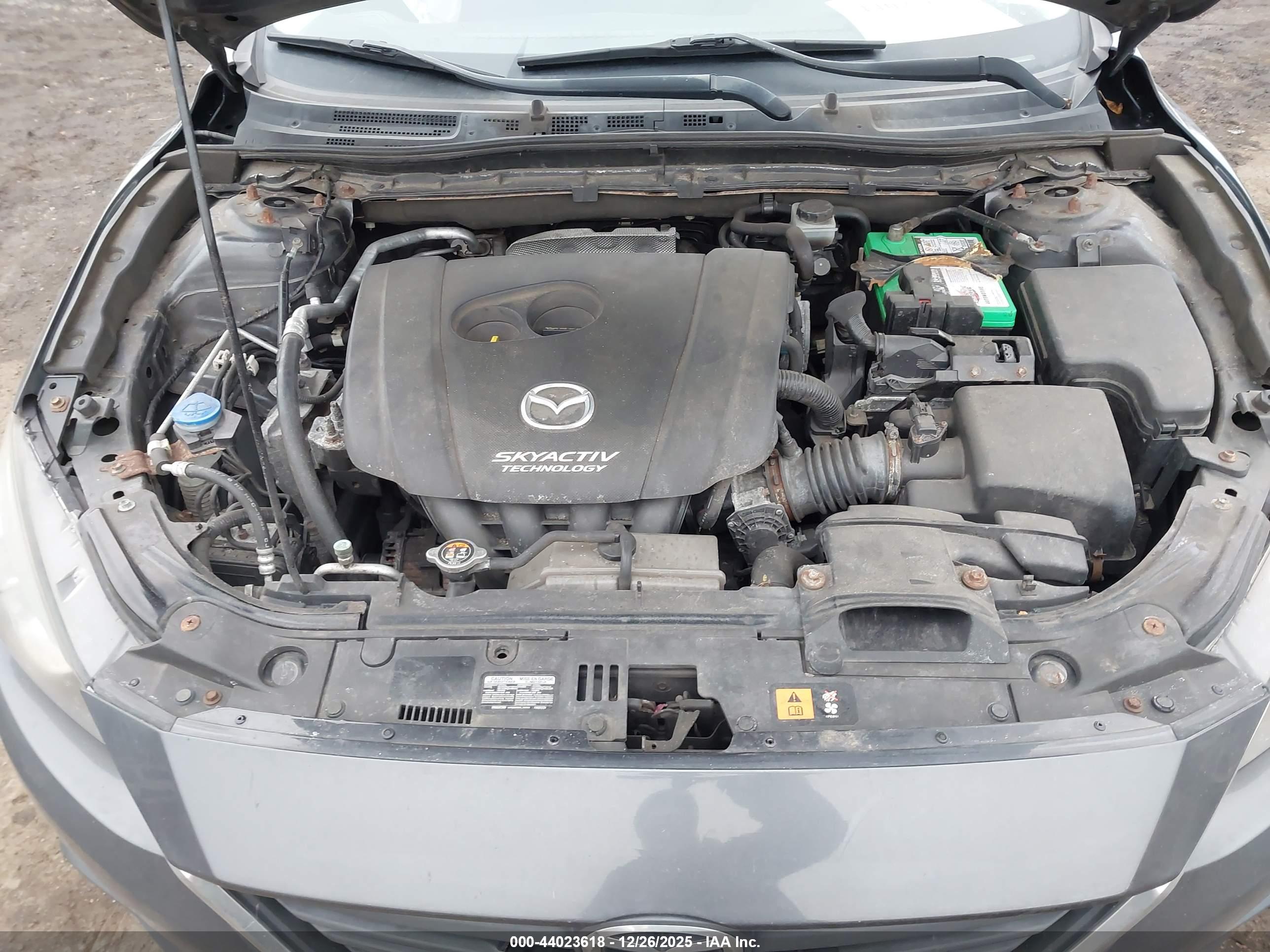 MAZDA MAZDA3 image 10