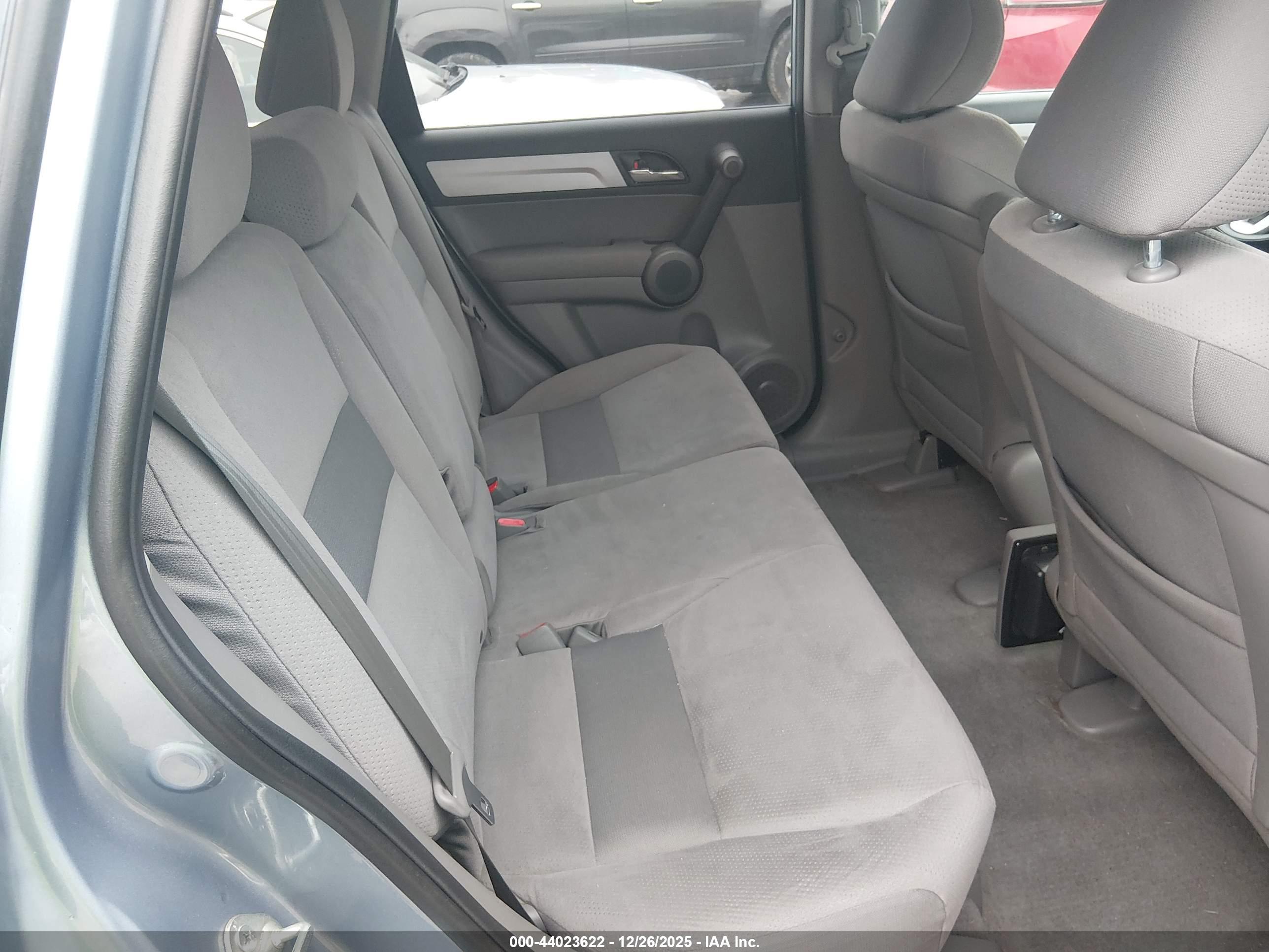 HONDA CR-V image 8