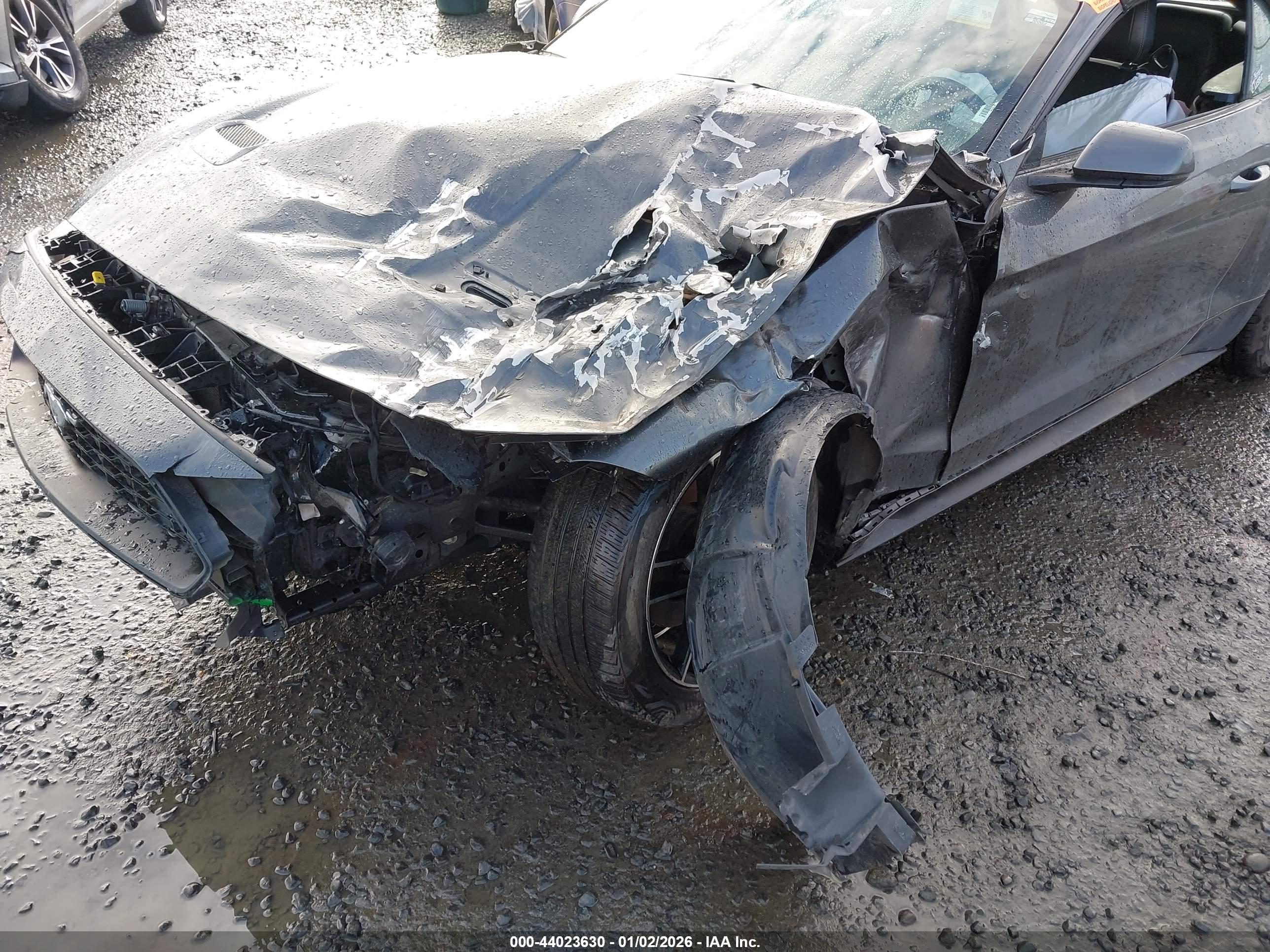 FORD MUSTANG image 6