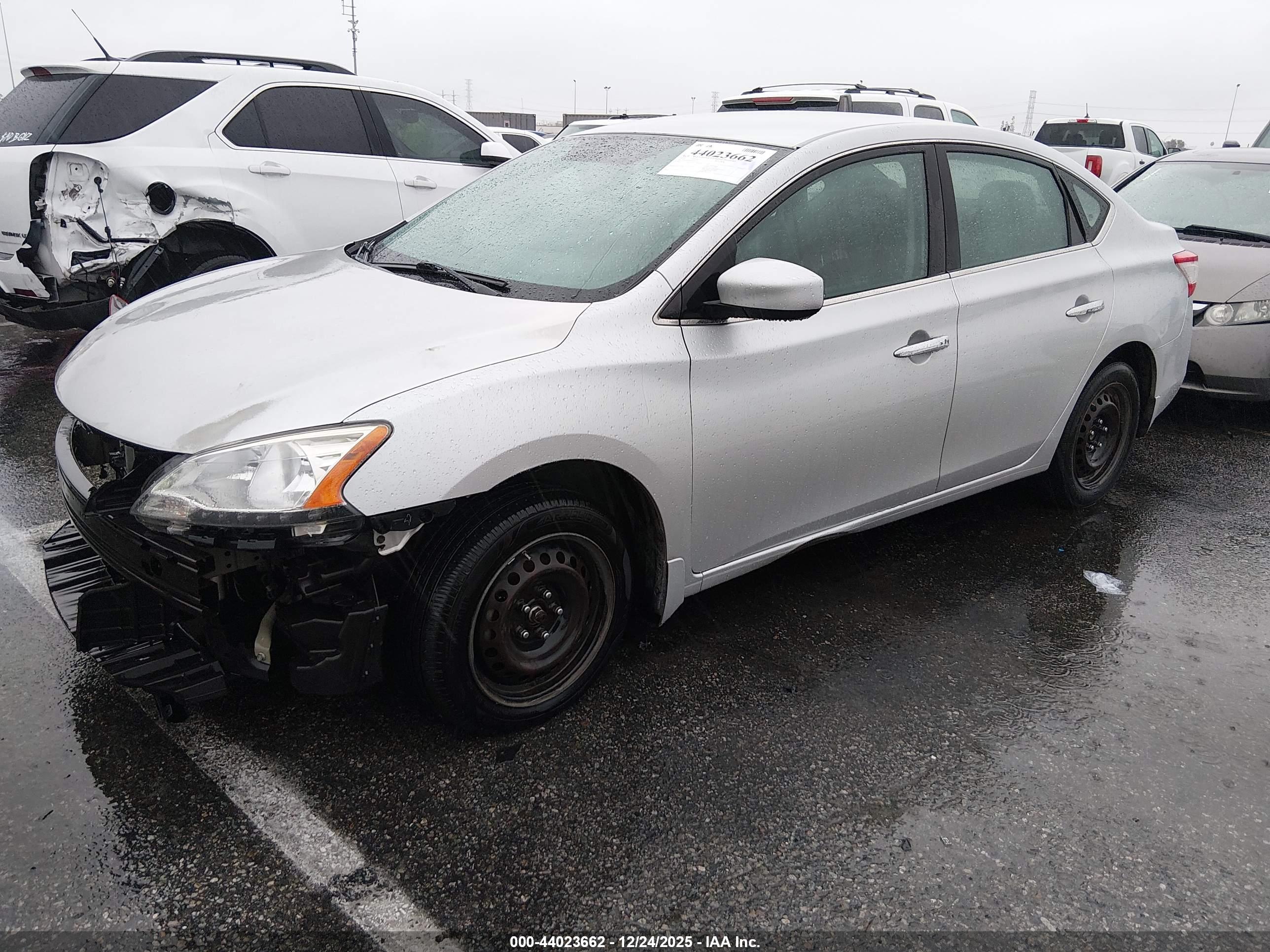 NISSAN SENTRA image 2