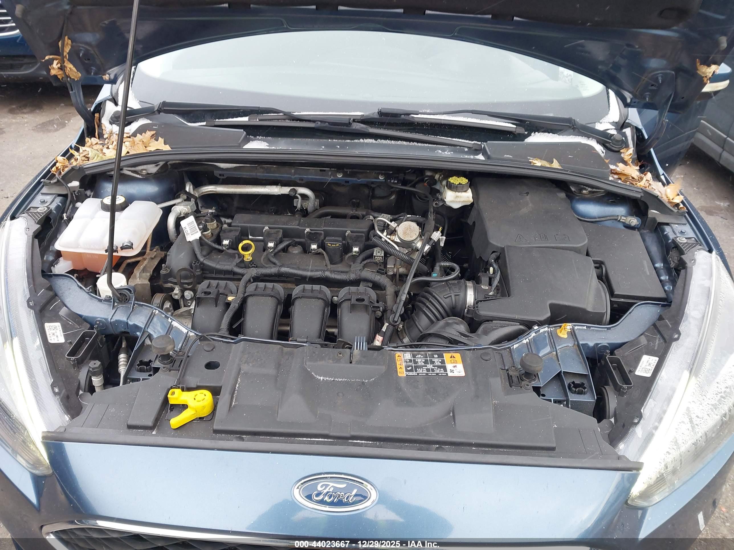 FORD FOCUS image 10