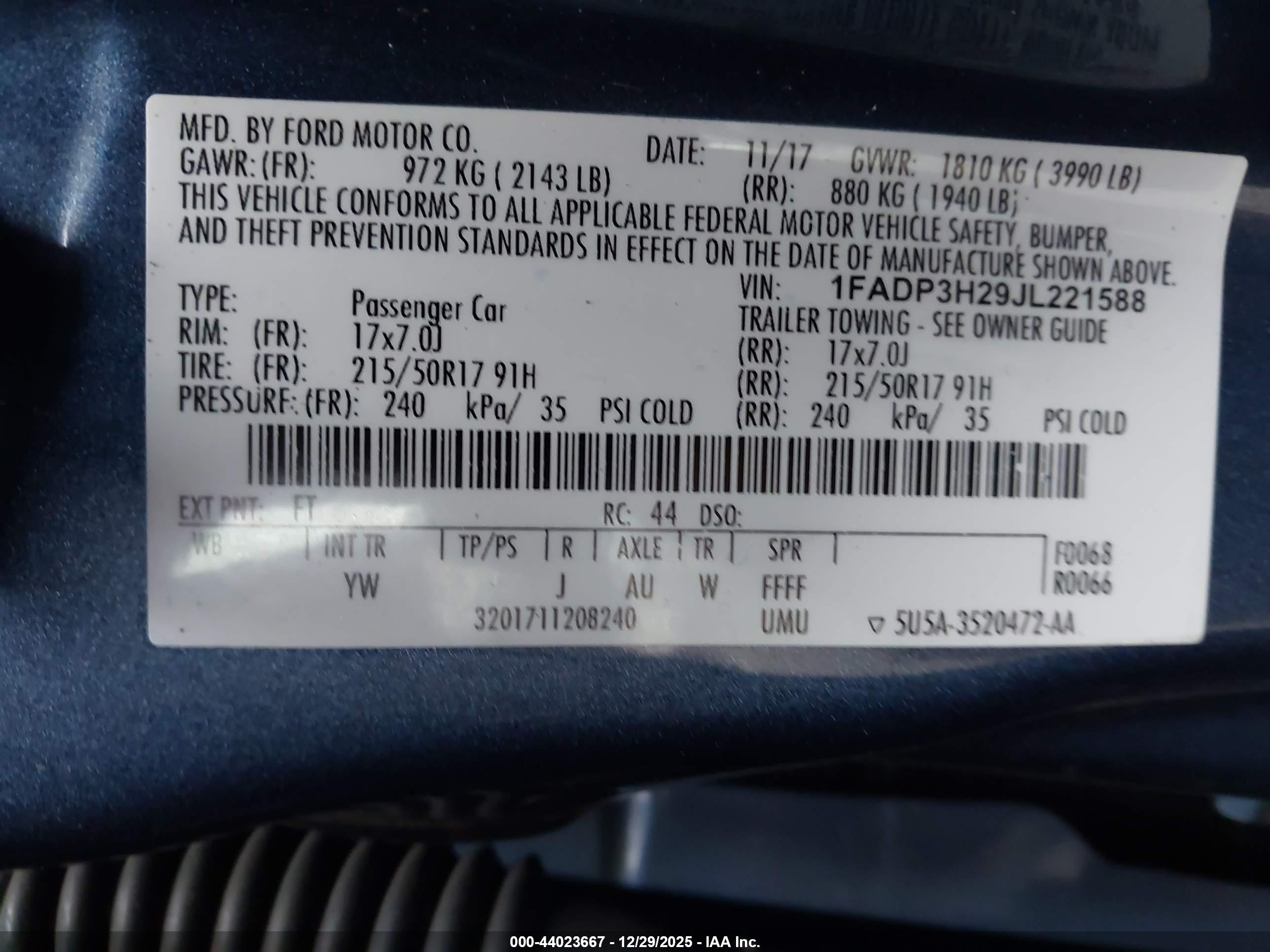 FORD FOCUS image 9