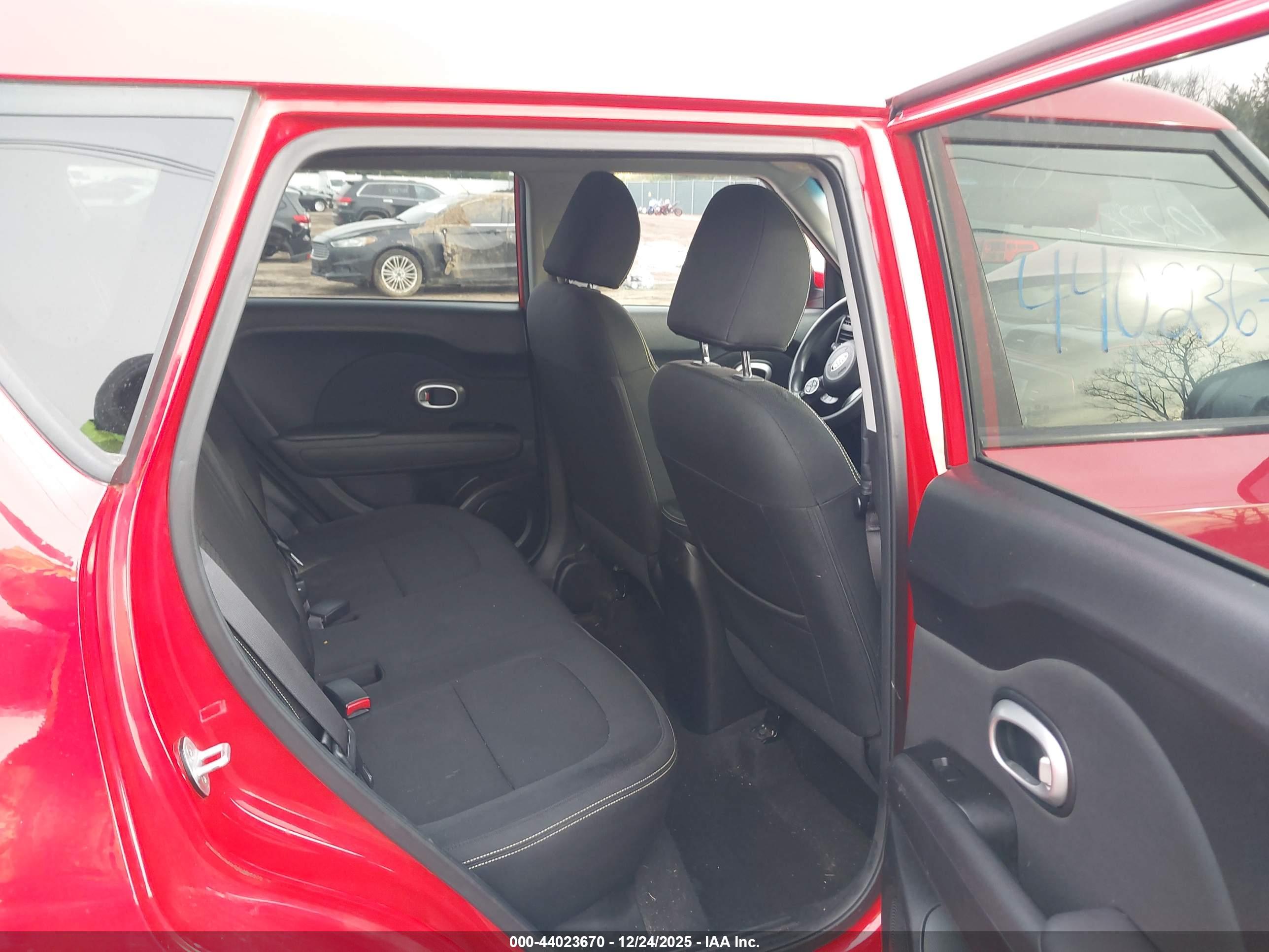 KIA SOUL image 8