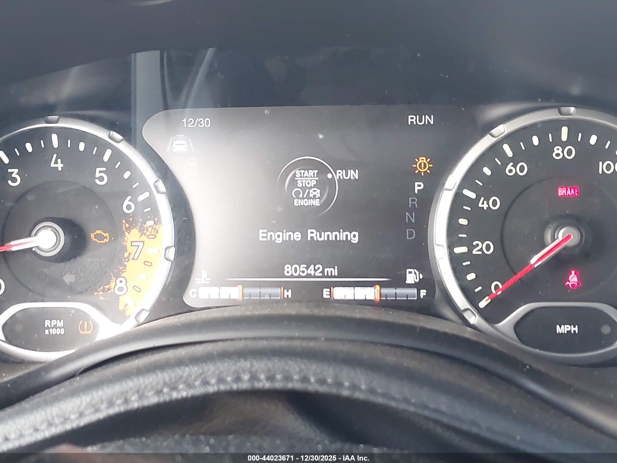JEEP RENEGADE image 7