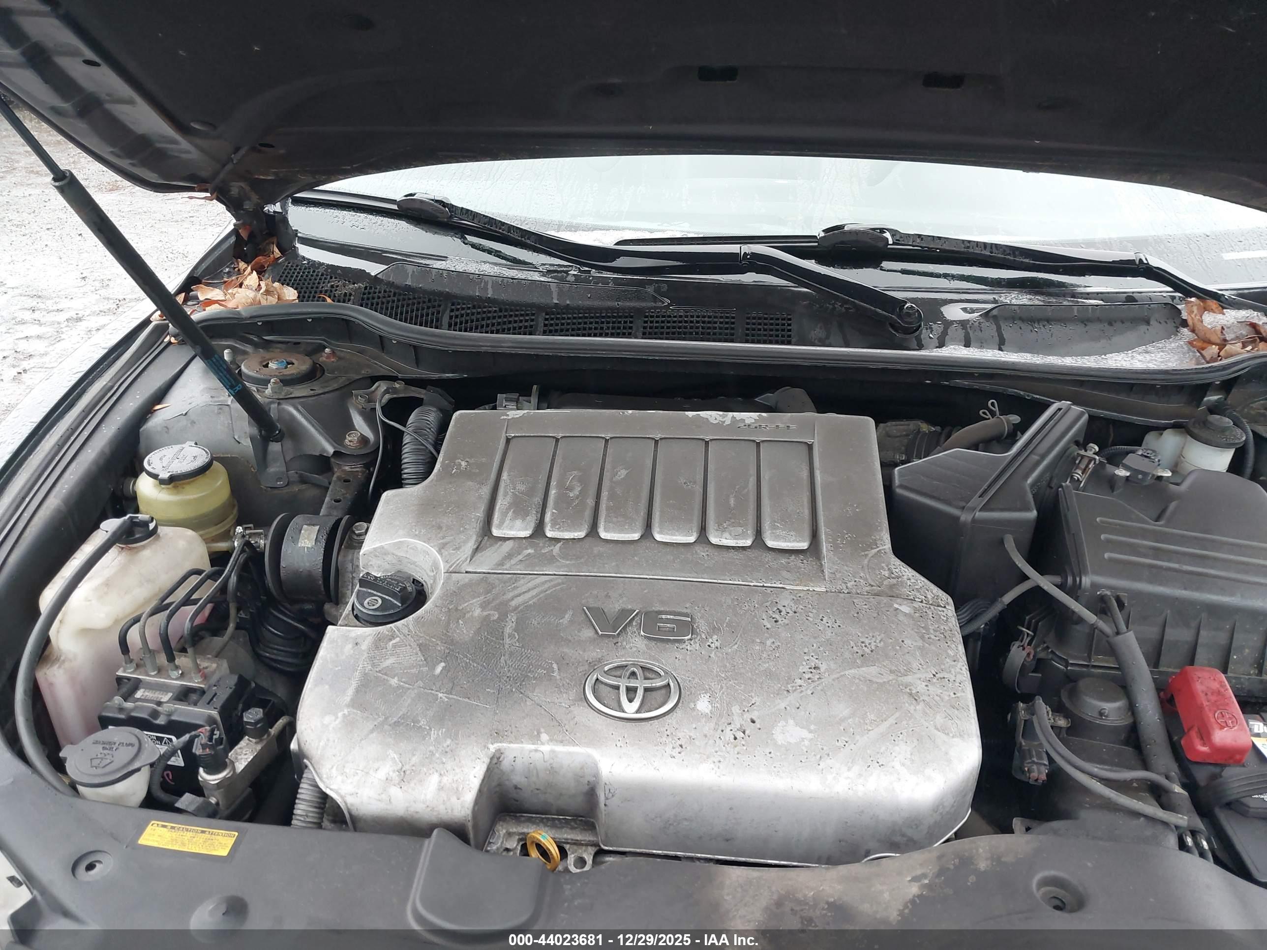 TOYOTA CAMRY image 10