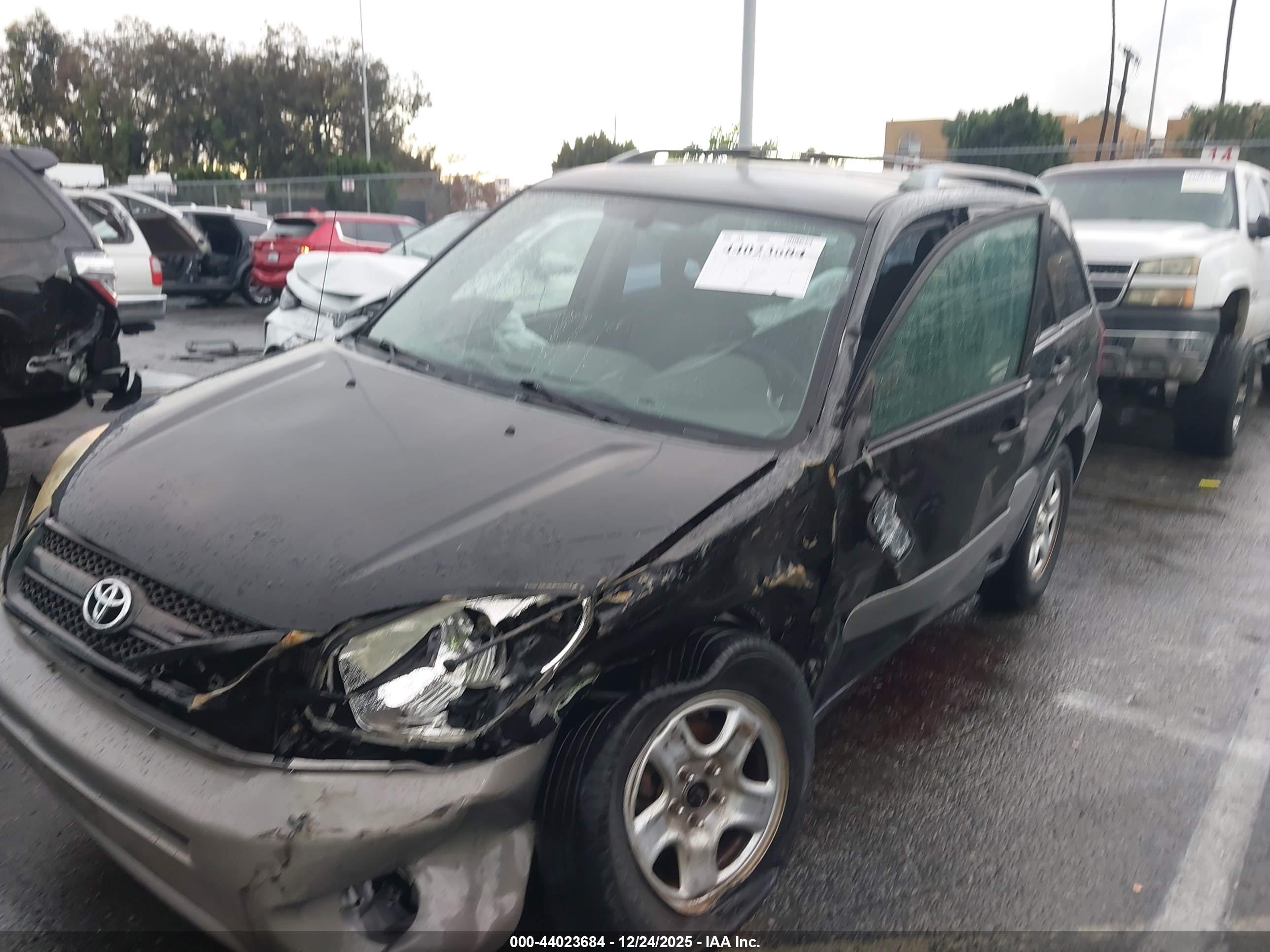 TOYOTA RAV4 image 6