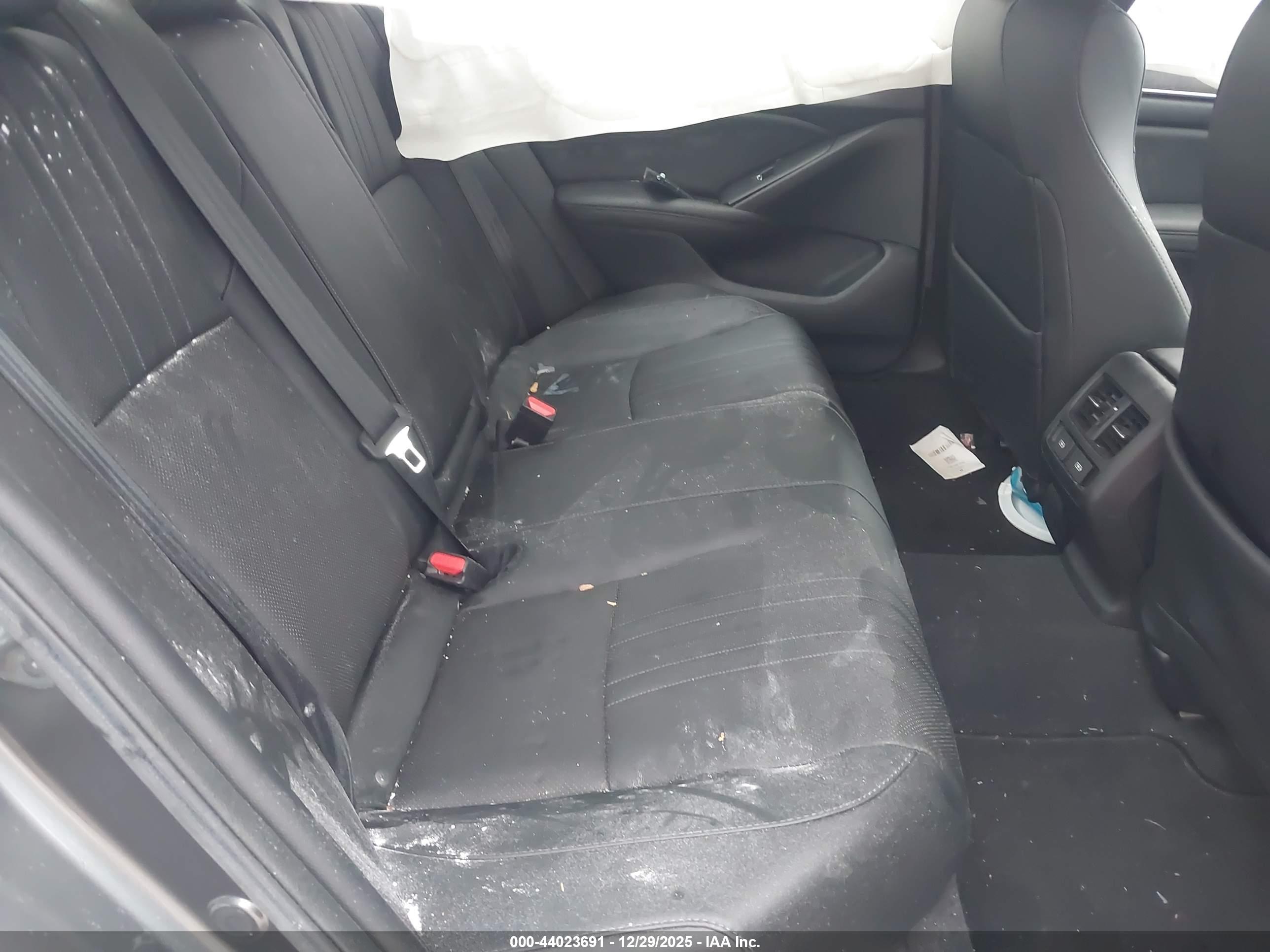 HONDA ACCORD image 8