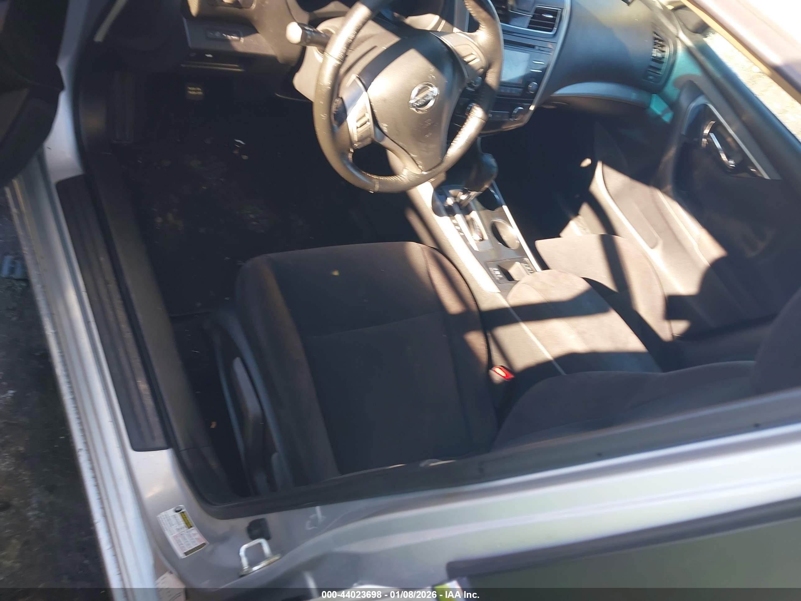NISSAN ALTIMA image 5