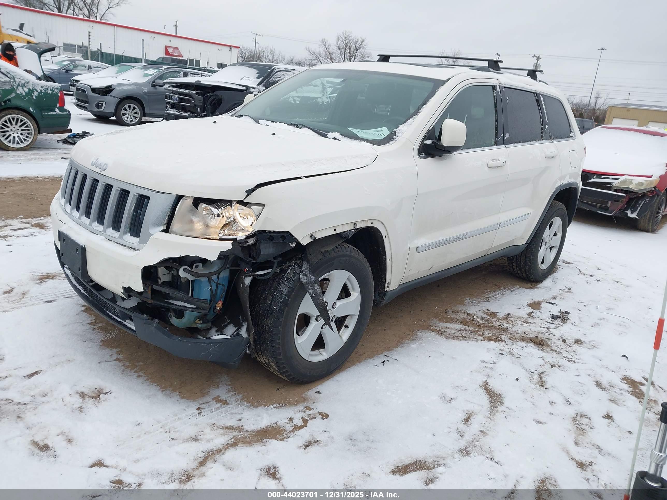 JEEP GRAND image 2