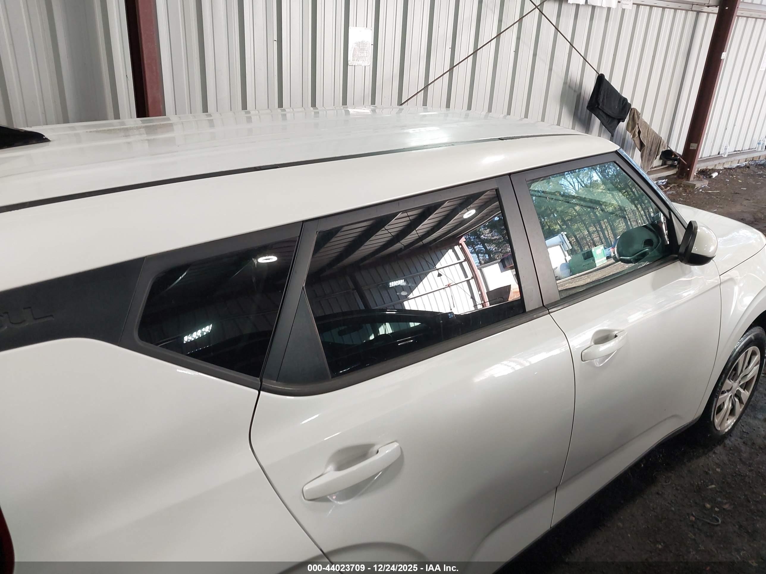 KIA SOUL image 6