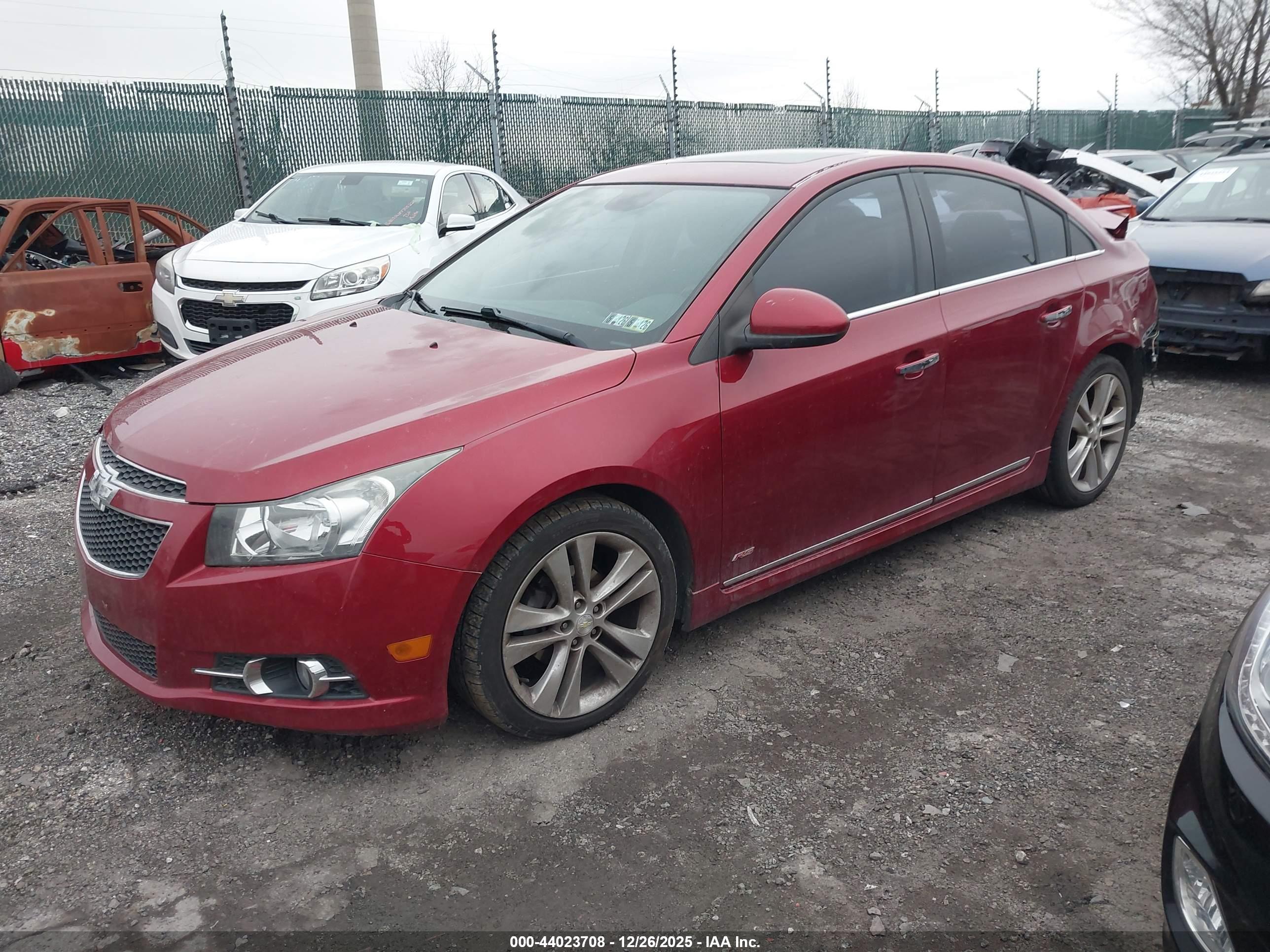 CHEVROLET CRUZE image 2