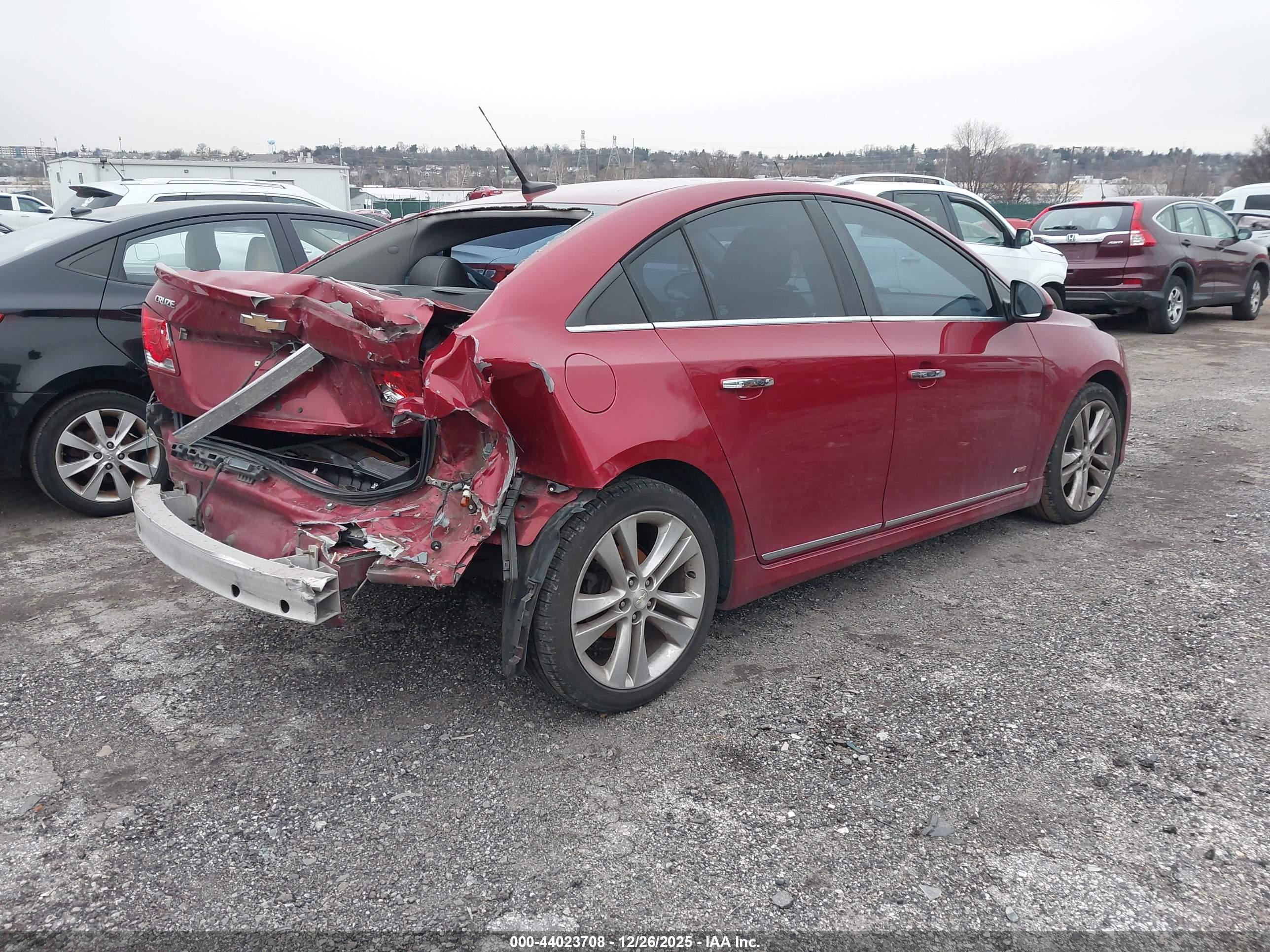 CHEVROLET CRUZE image 4