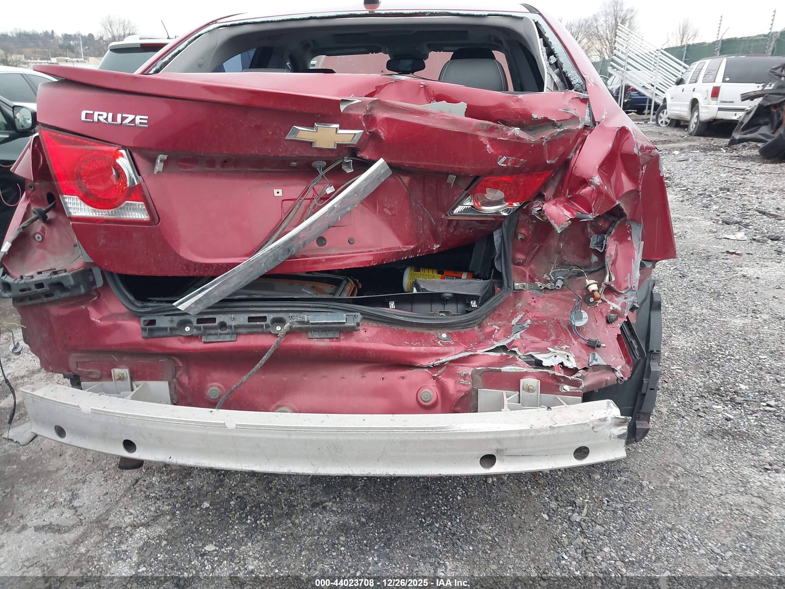 CHEVROLET CRUZE image 6