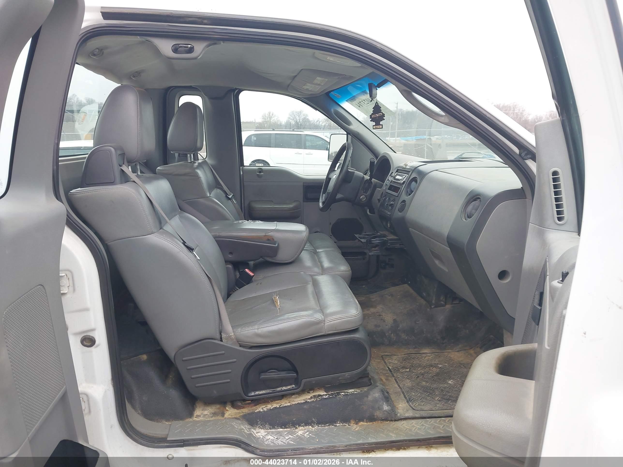 FORD F-150 image 5
