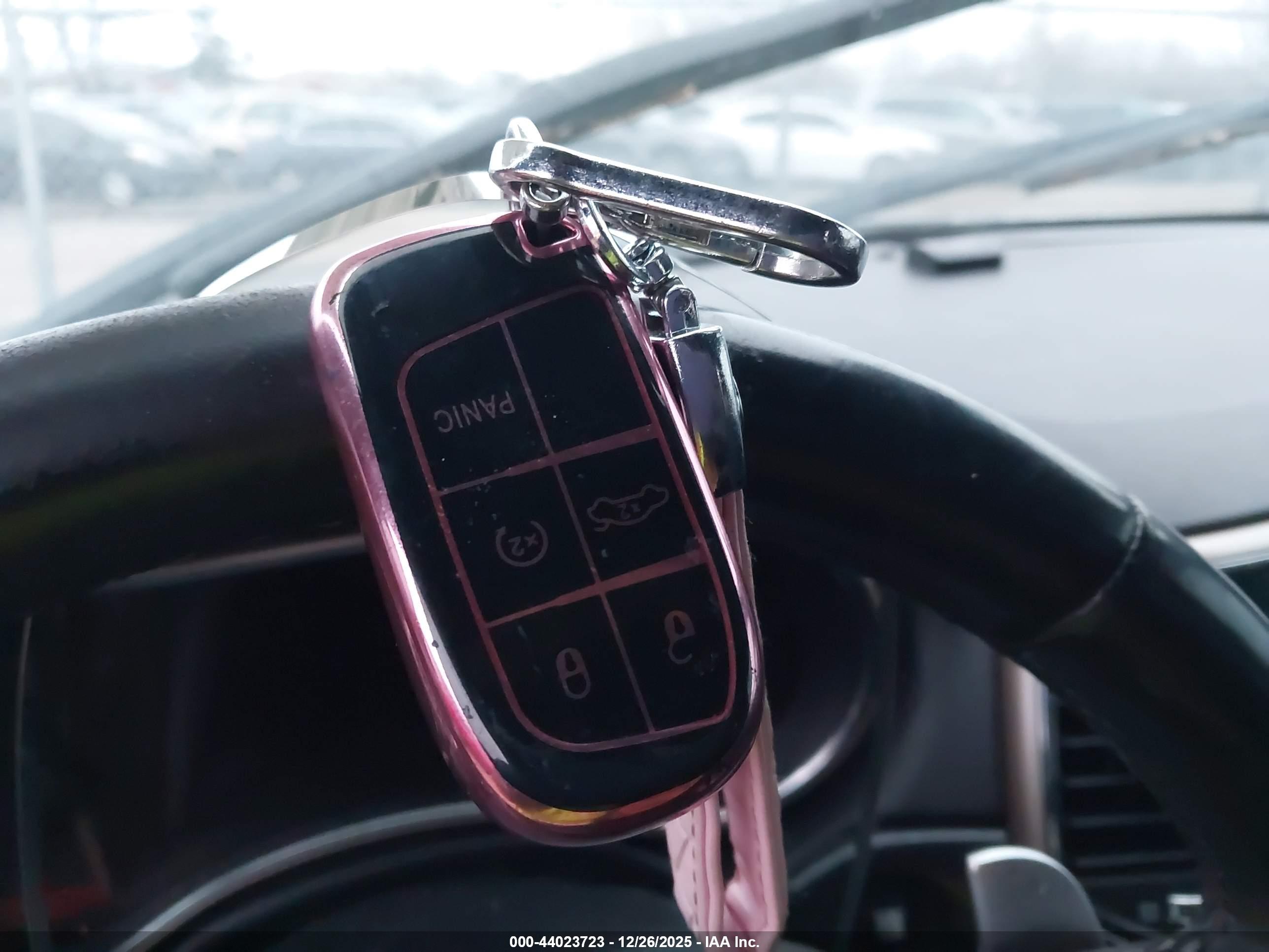 JEEP GRAND image 11